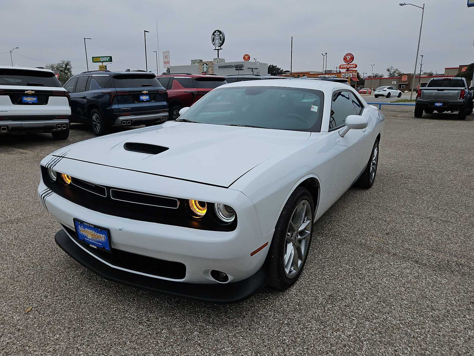 Thumbnail: 2022 Dodge Challenger - 4