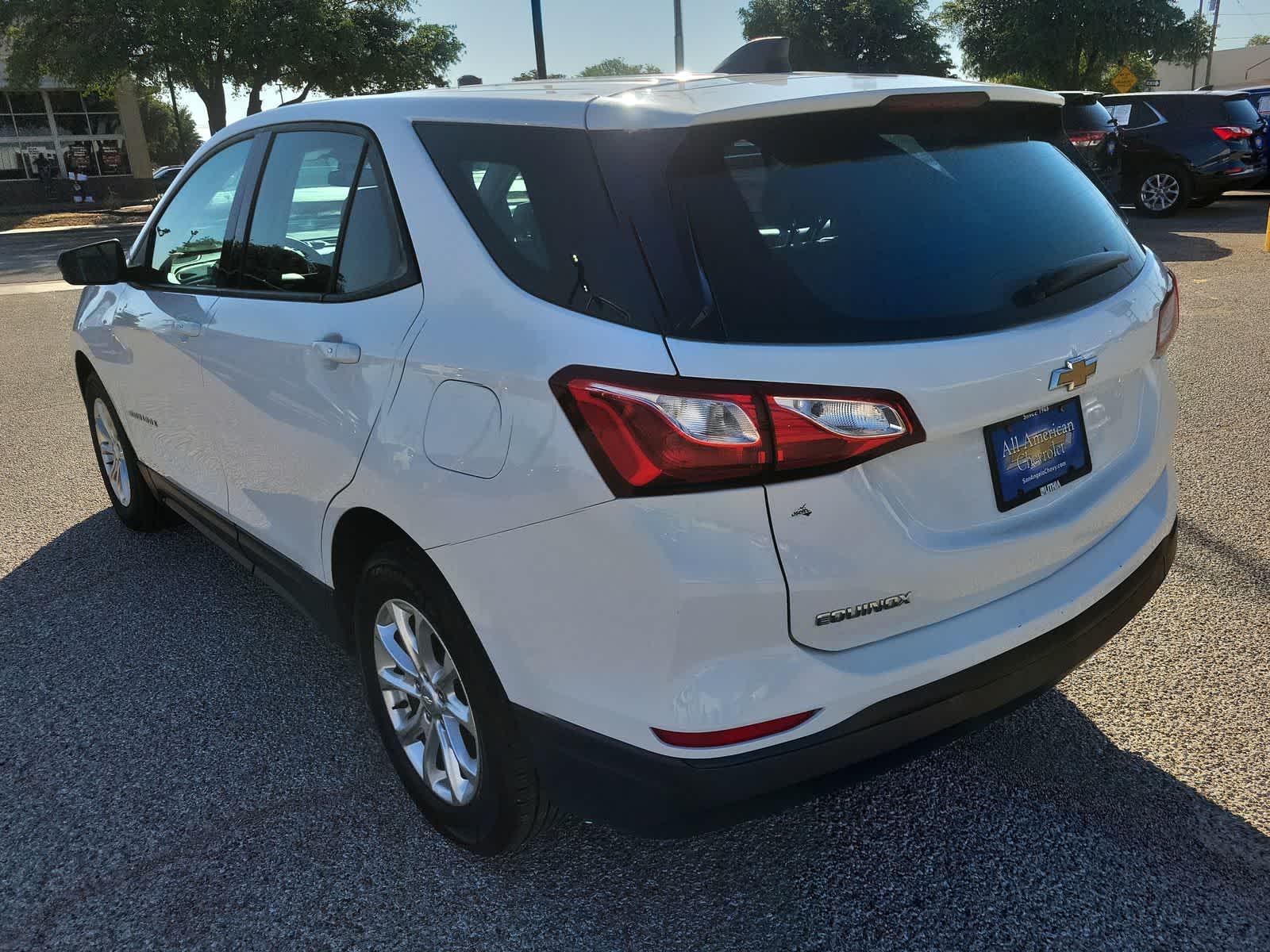 Thumbnail: 2019 Chevrolet Equinox - 12