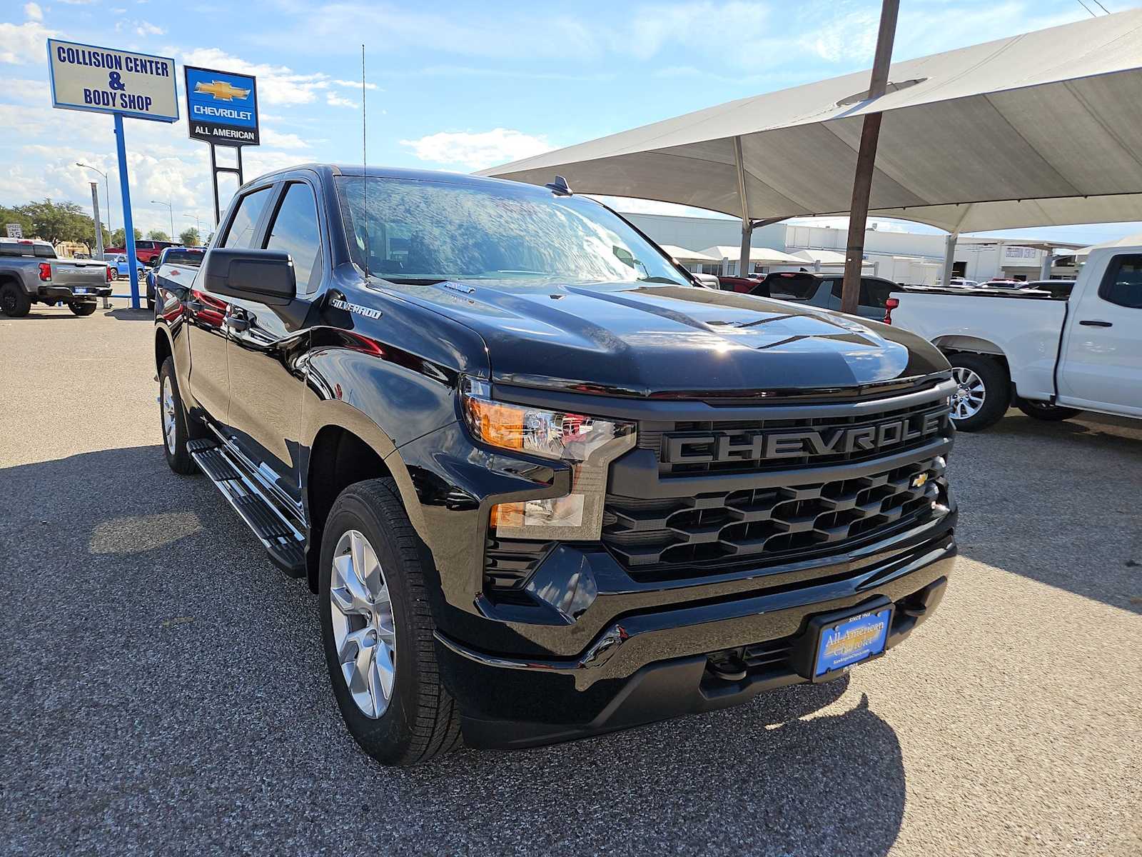 Thumbnail: 2026 Chevrolet Silverado 1500 - 2