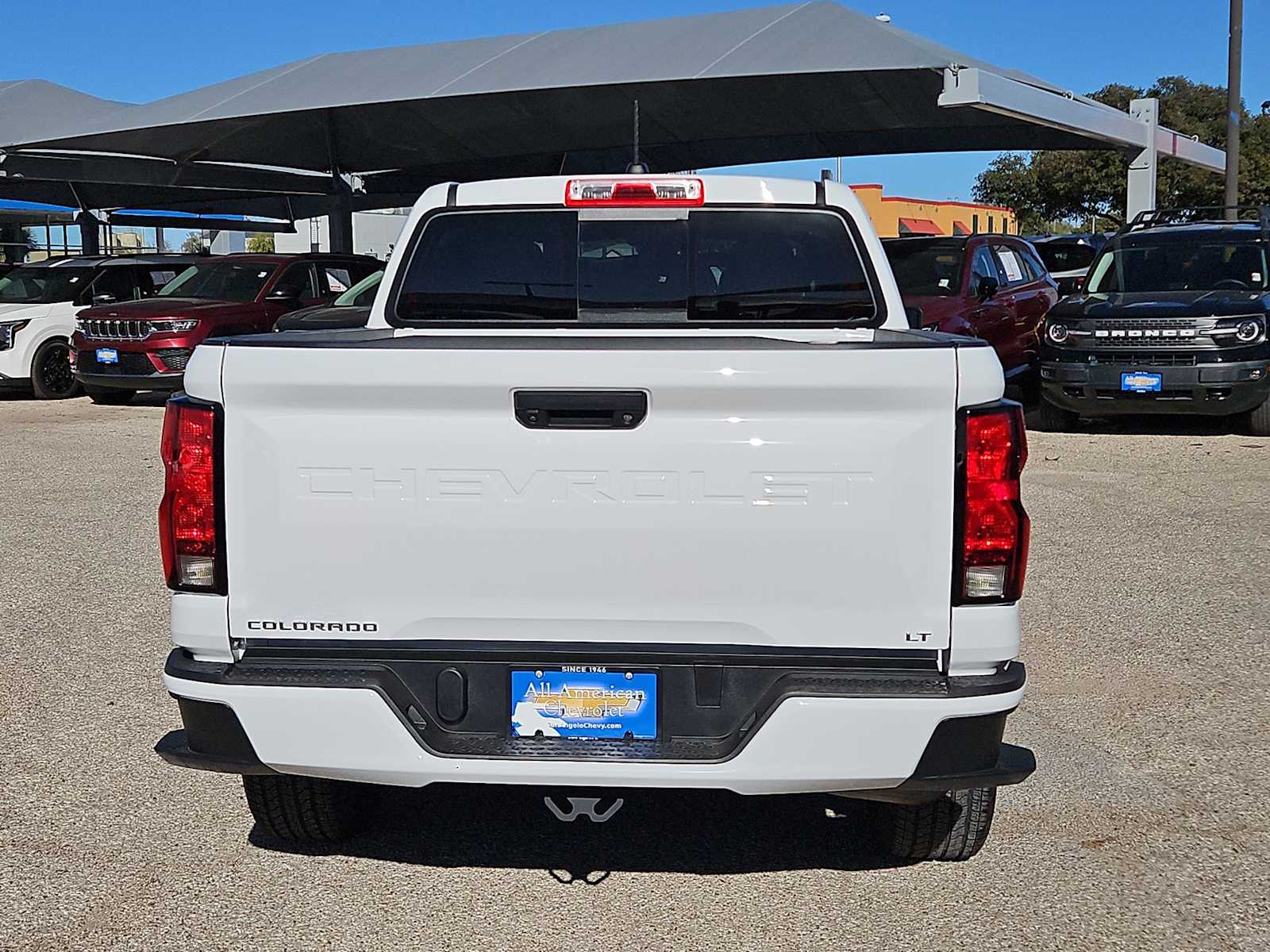 Thumbnail: 2023 Chevrolet Colorado - 7