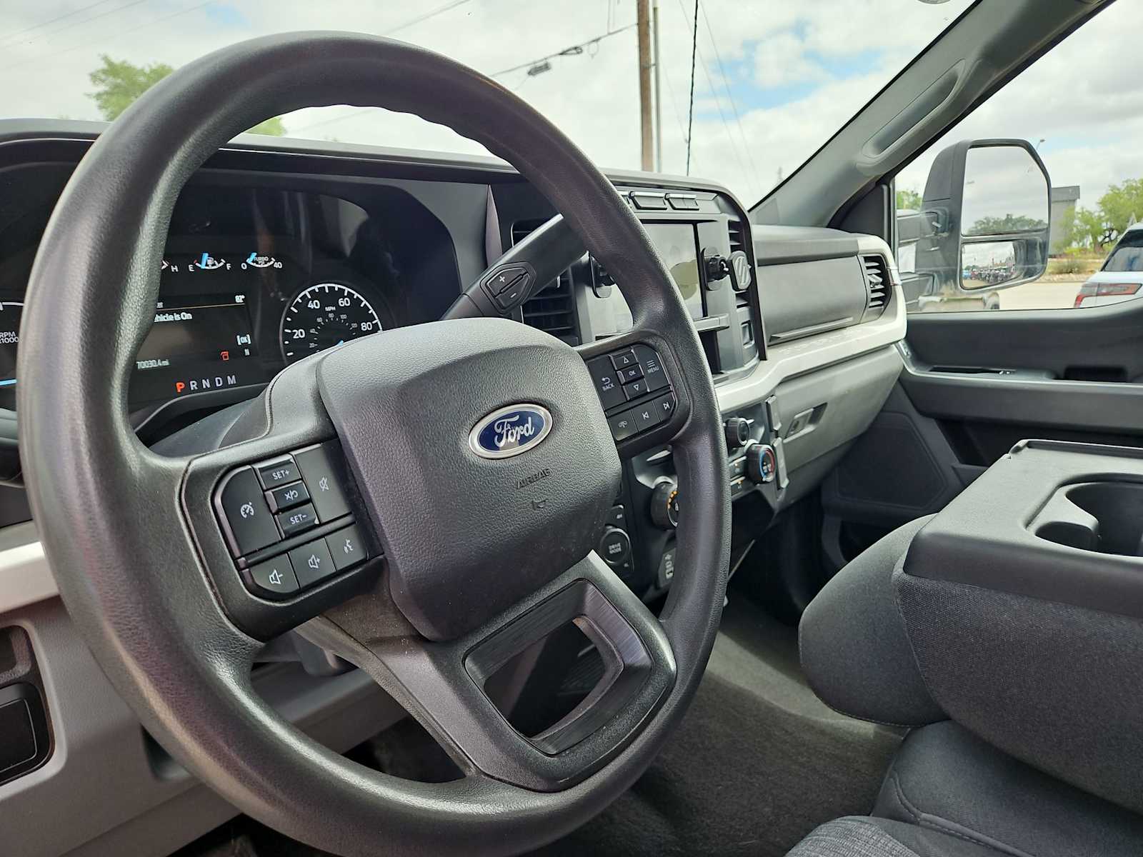 Thumbnail: 2024 Ford F-250 - 10