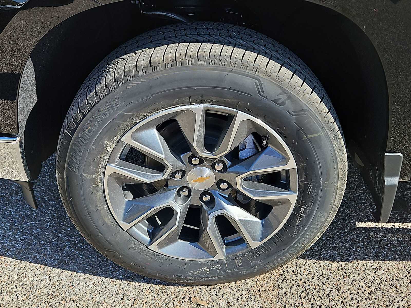 Thumbnail: 2026 Chevrolet Silverado 1500 - 12