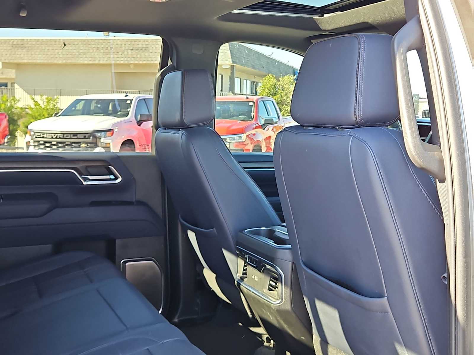 Thumbnail: 2024 Chevrolet Silverado 2500 - 17