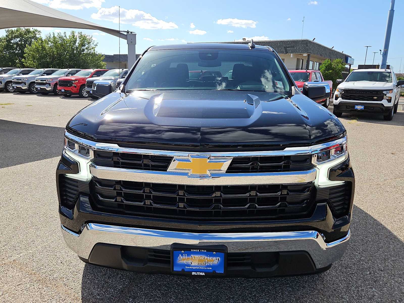 Thumbnail: 2026 Chevrolet Silverado 1500 - 14