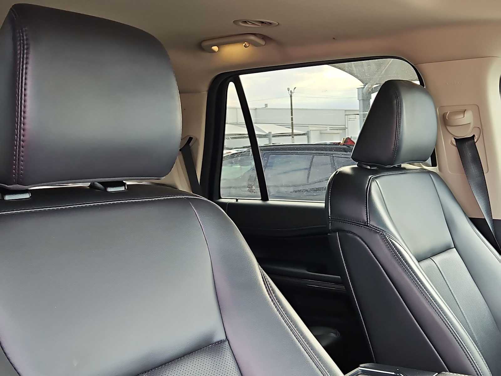 Thumbnail: 2023 Ford Expedition - 15