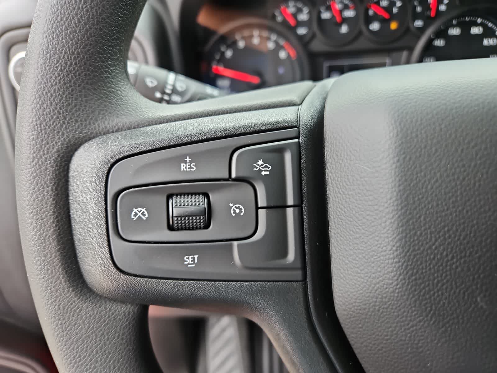 Thumbnail: 2024 Chevrolet Silverado 1500 - 20
