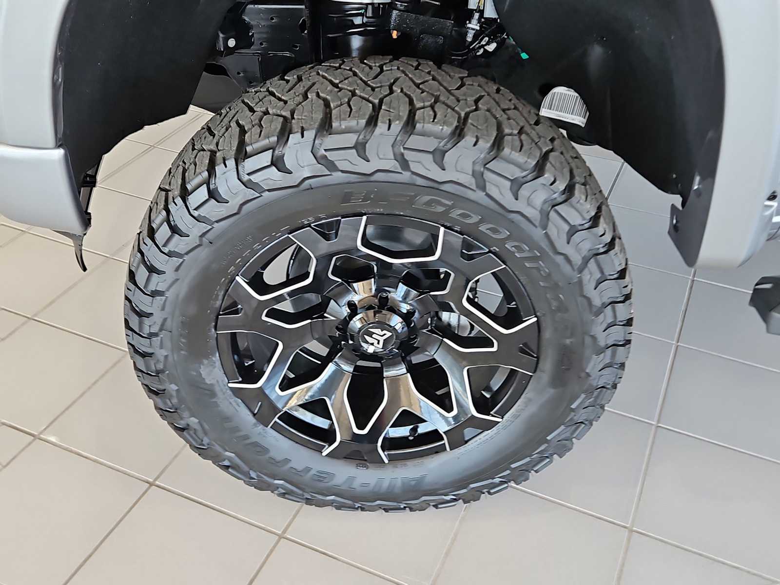 Thumbnail: 2026 Chevrolet Silverado 1500 - 12