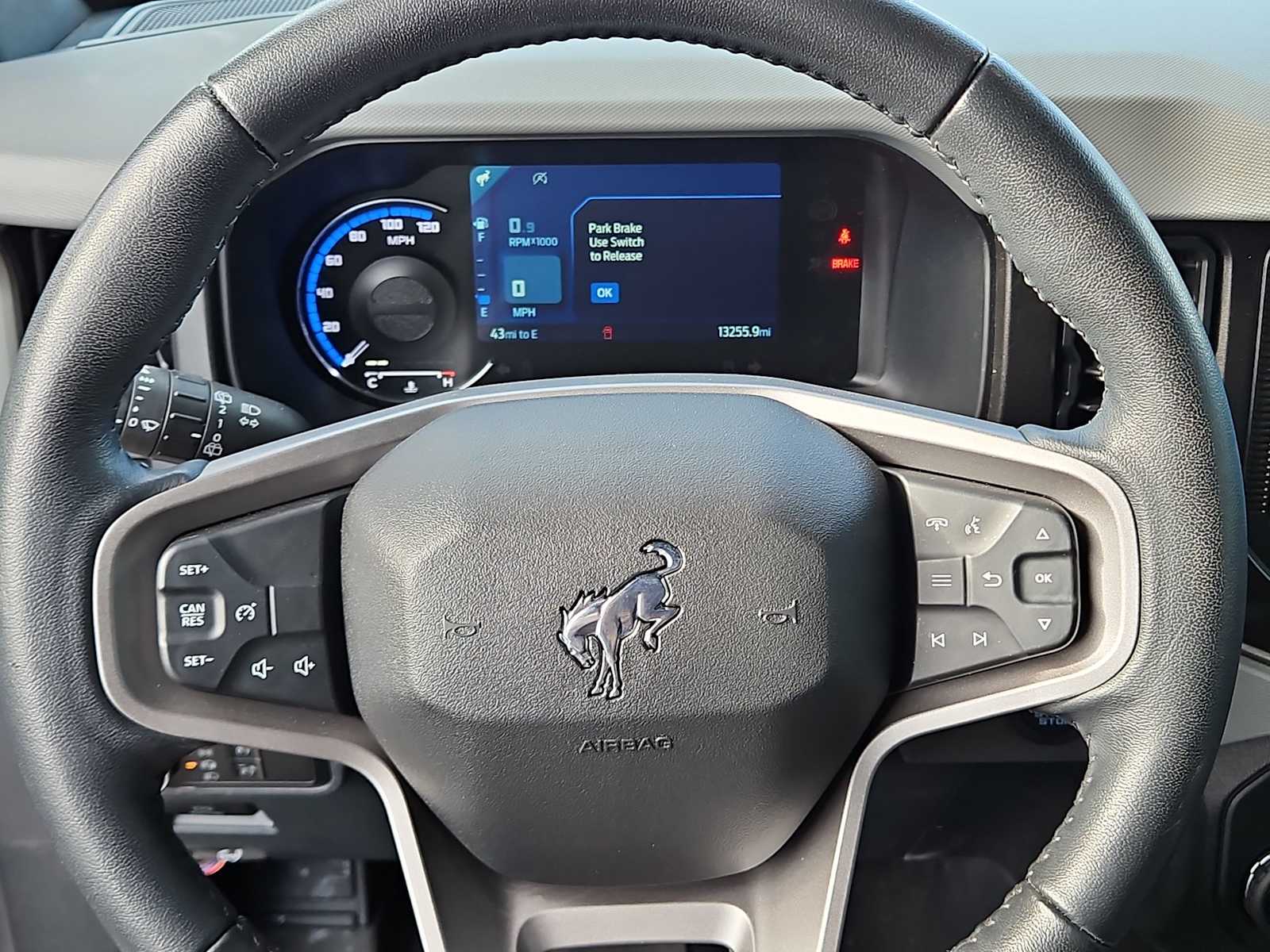 Thumbnail: 2022 Ford Bronco - 25