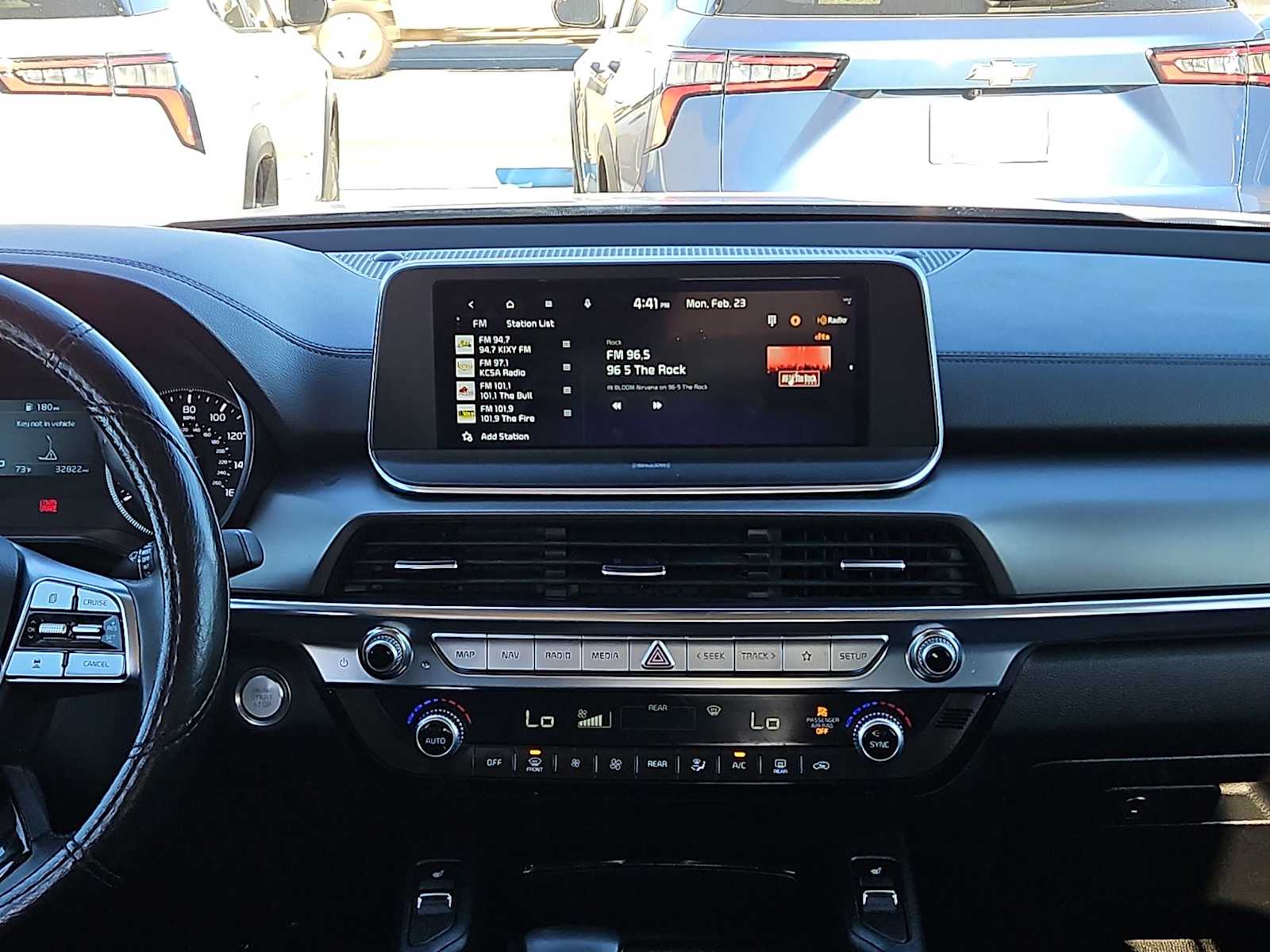 Thumbnail: 2022 Kia Telluride - 14