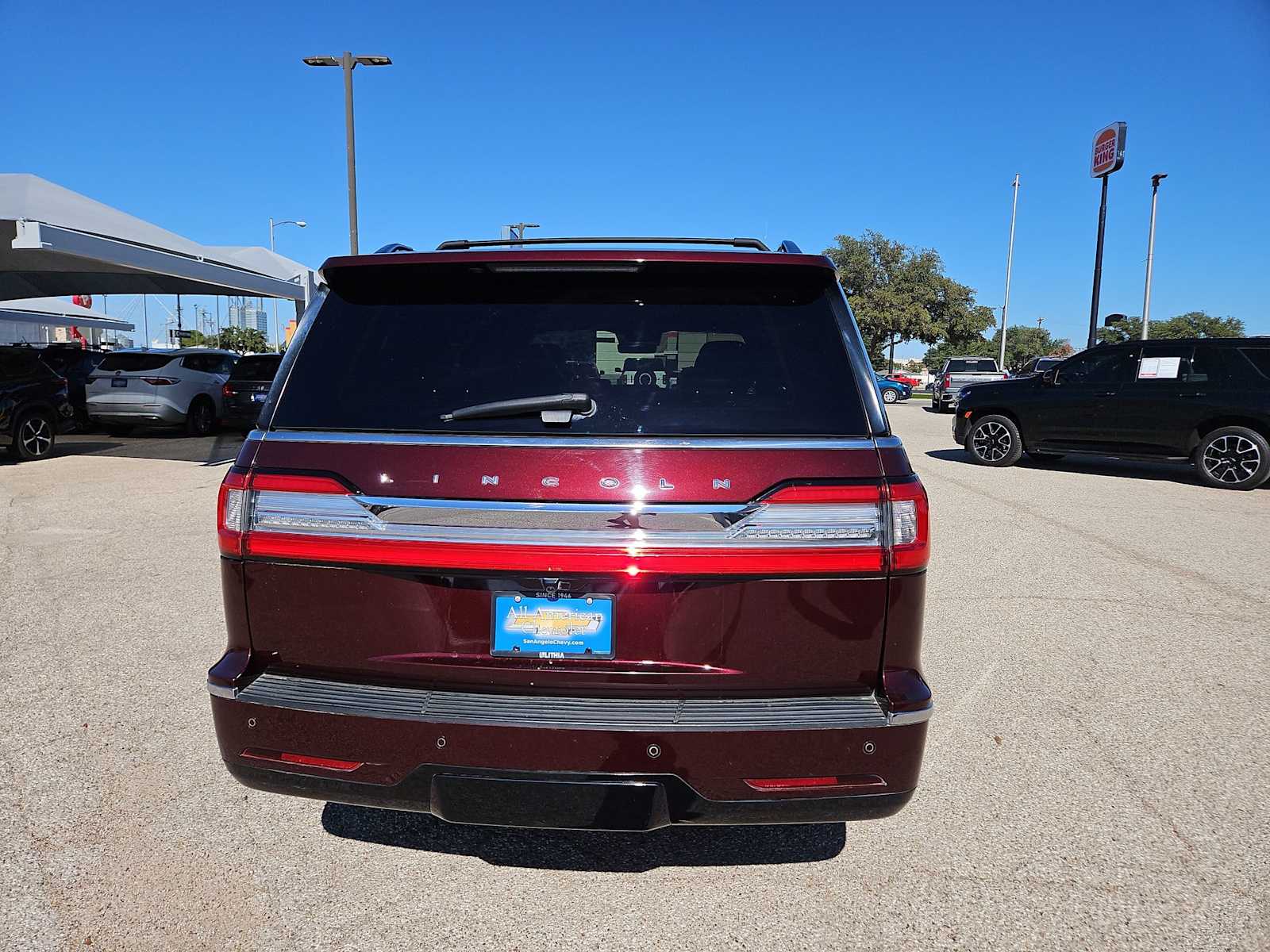 Thumbnail: 2019 Lincoln Navigator - 7