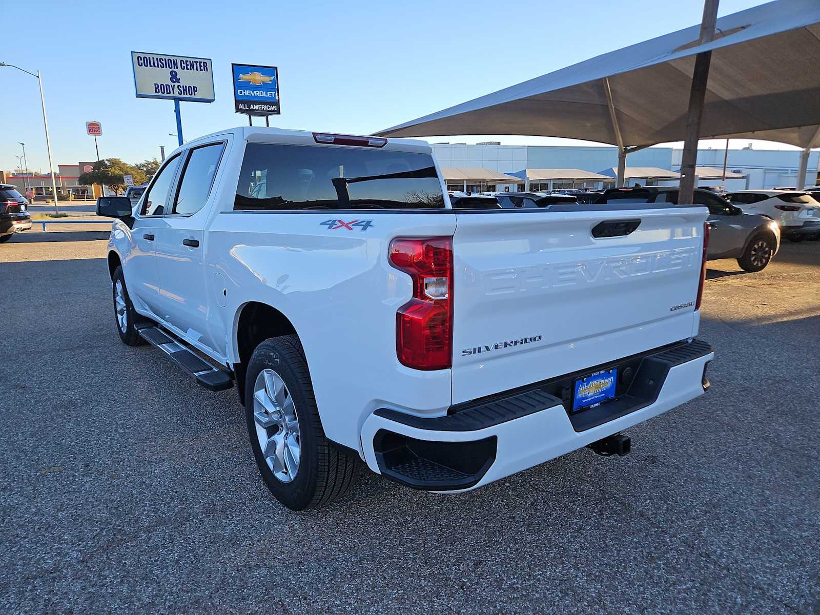 Thumbnail: 2026 Chevrolet Silverado 1500 - 6