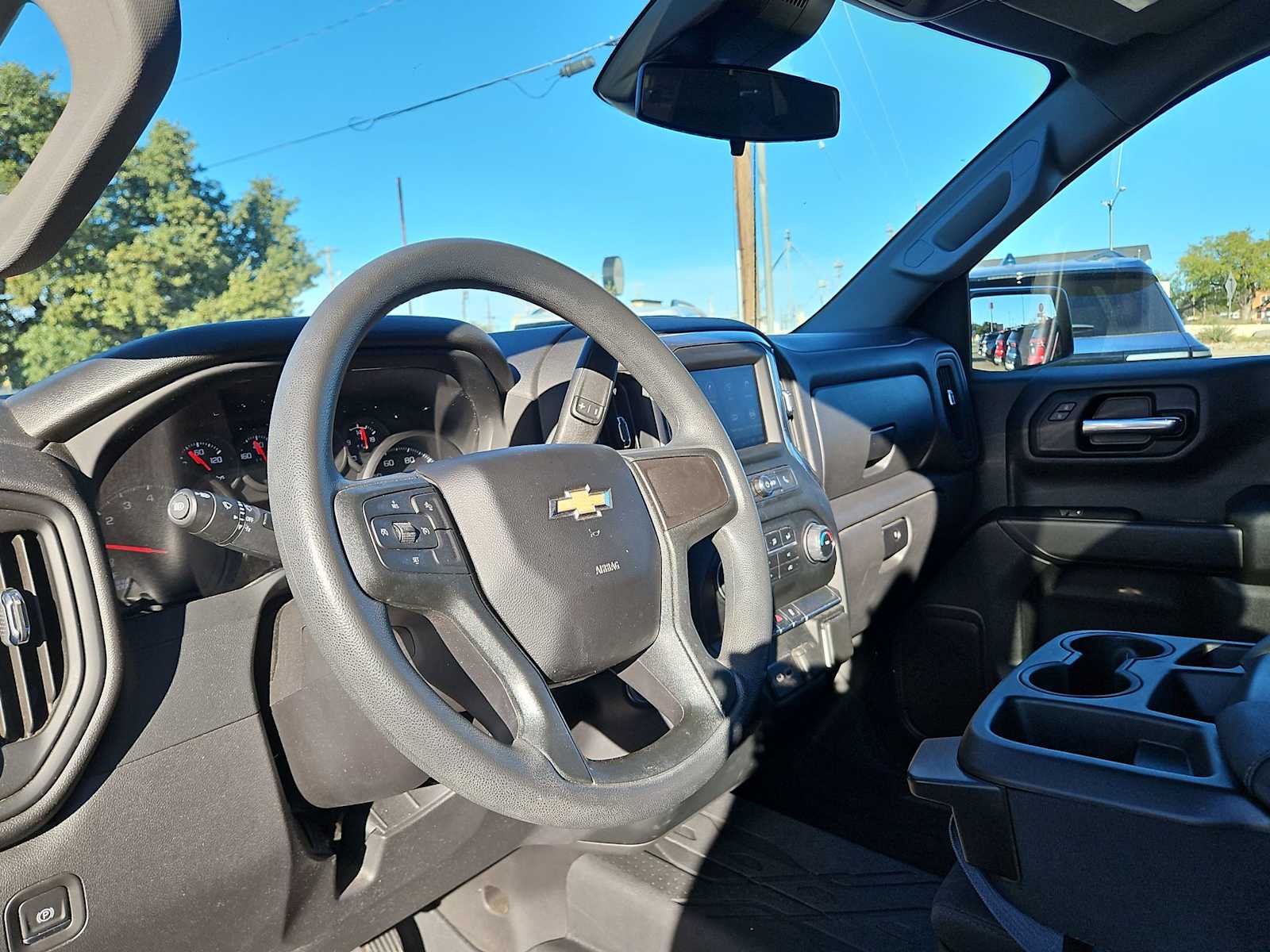 Thumbnail: 2024 Chevrolet Silverado 1500 - 9