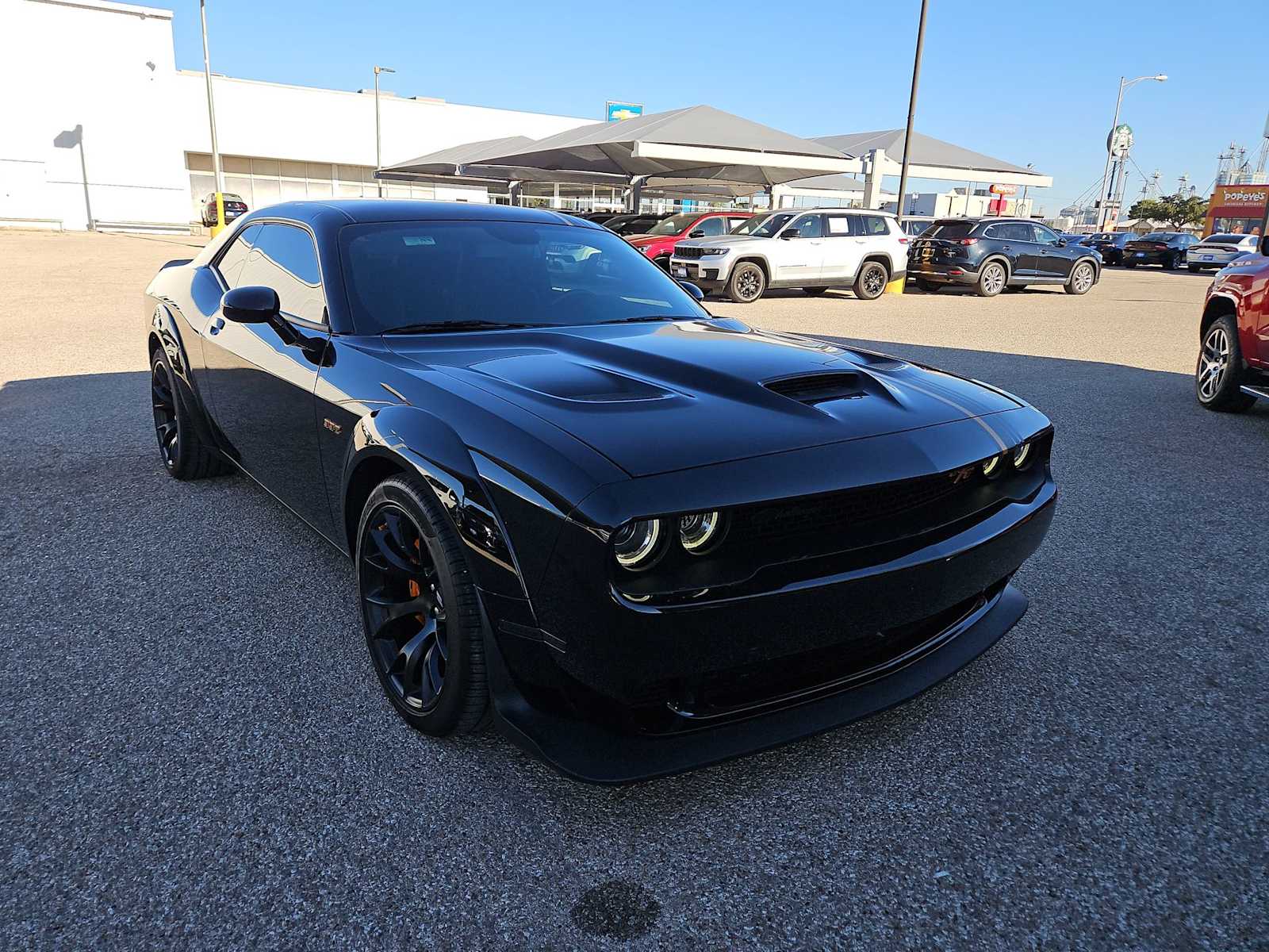 Thumbnail: 2023 Dodge Challenger - 2