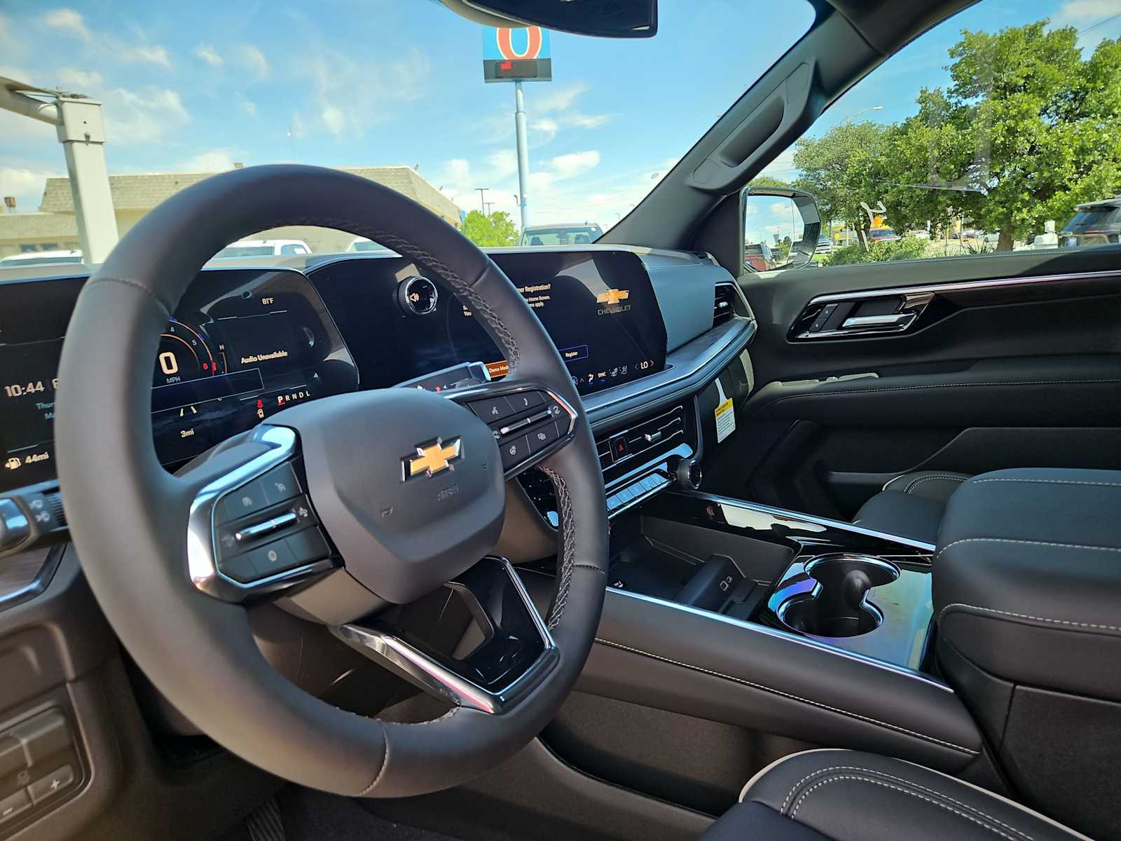 Thumbnail: 2026 Chevrolet Tahoe - 10