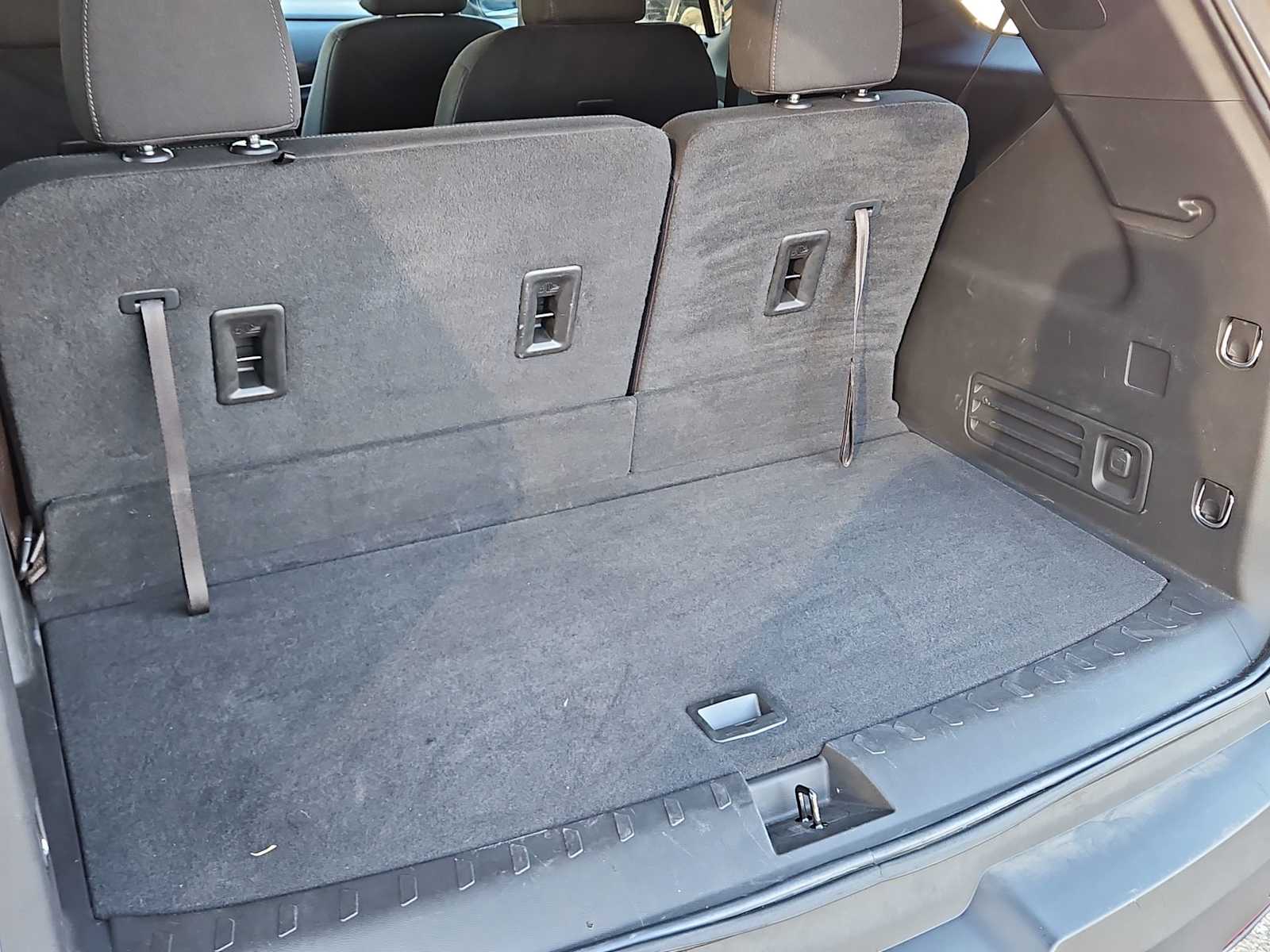 Thumbnail: 2023 Chevrolet Traverse - 23