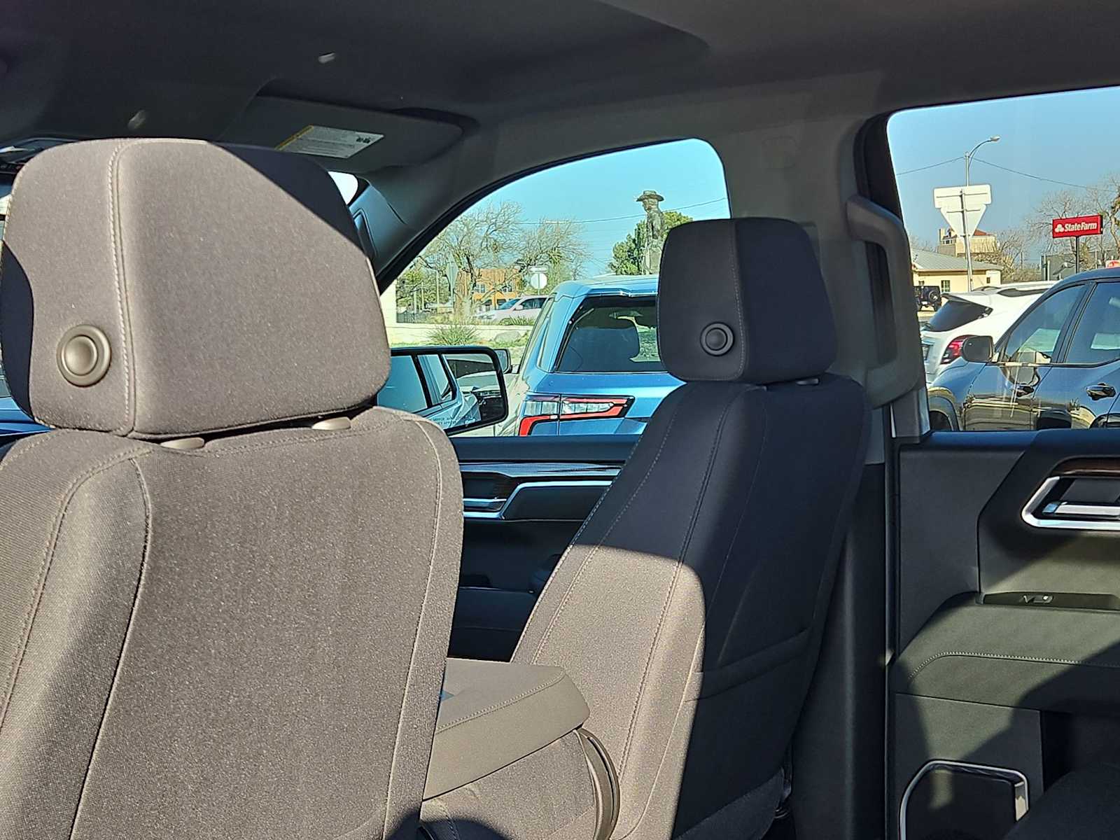 Thumbnail: 2026 Chevrolet Silverado 1500 - 16