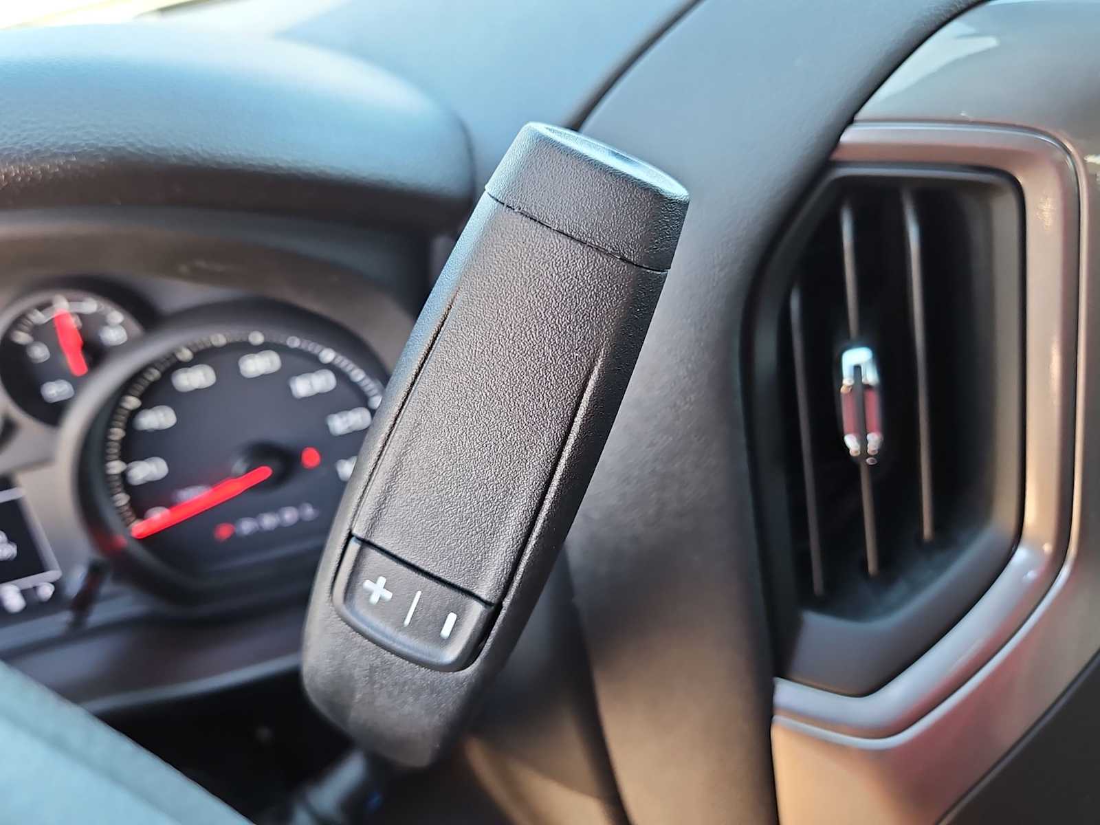 Thumbnail: 2026 Chevrolet Silverado 1500 - 21