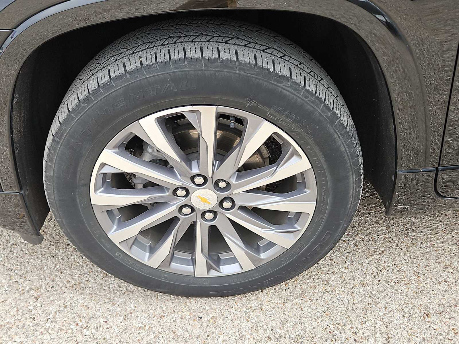 Thumbnail: 2023 Chevrolet Traverse - 12