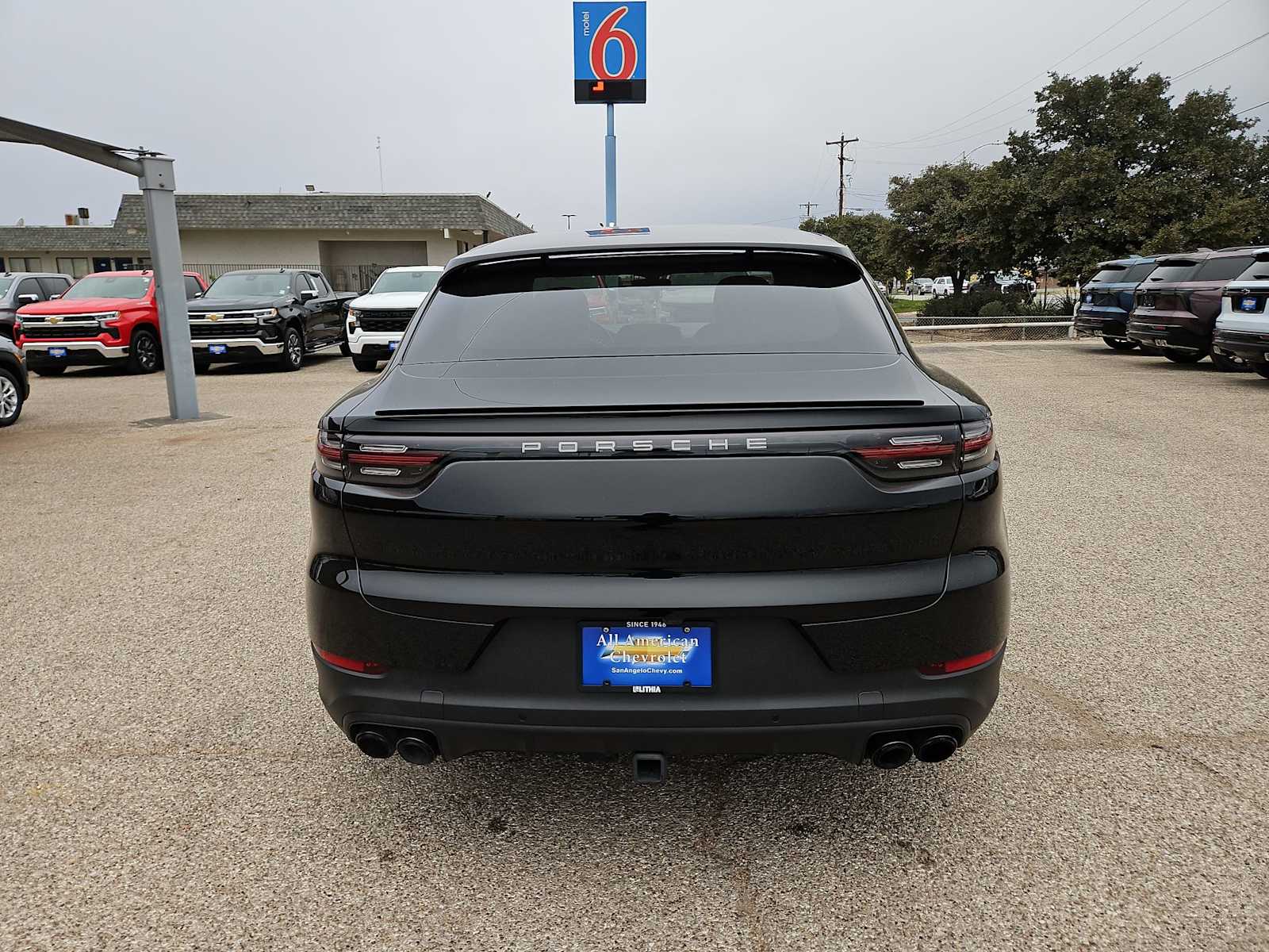 Thumbnail: 2023 Porsche  - 7