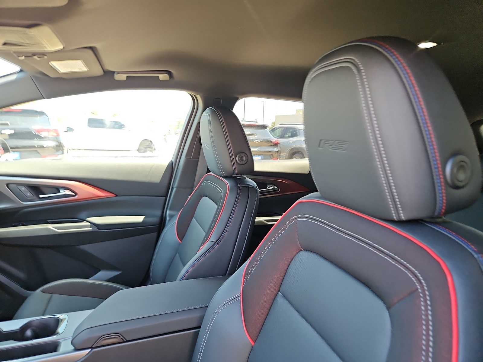 Thumbnail: 2025 Chevrolet Equinox - 22