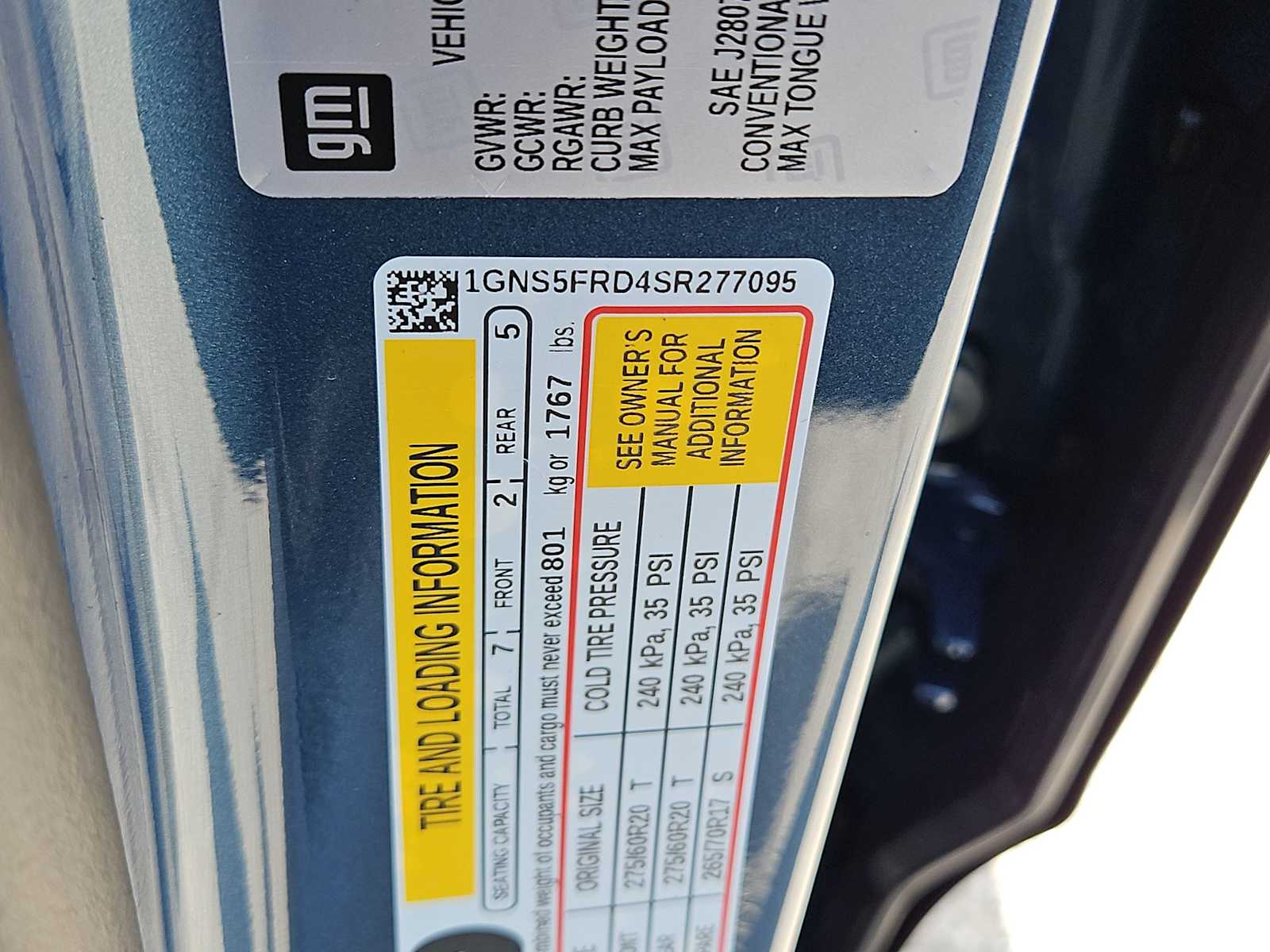 Thumbnail: 2025 Chevrolet Suburban - 29