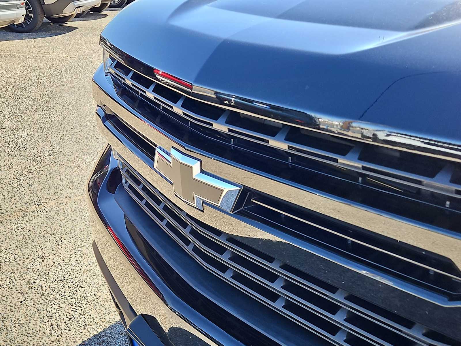 Thumbnail: 2022 Chevrolet Silverado 1500 - 13