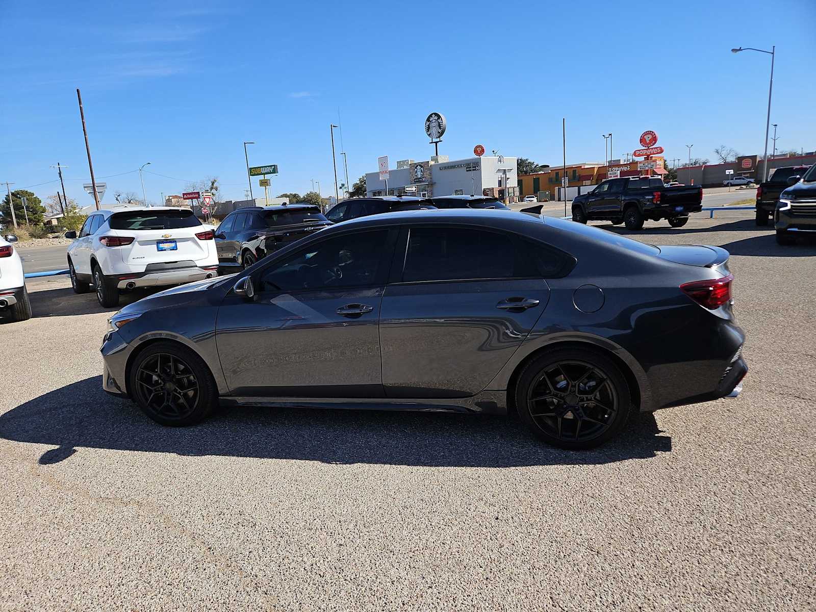 Thumbnail: 2024 Kia Forte - 5