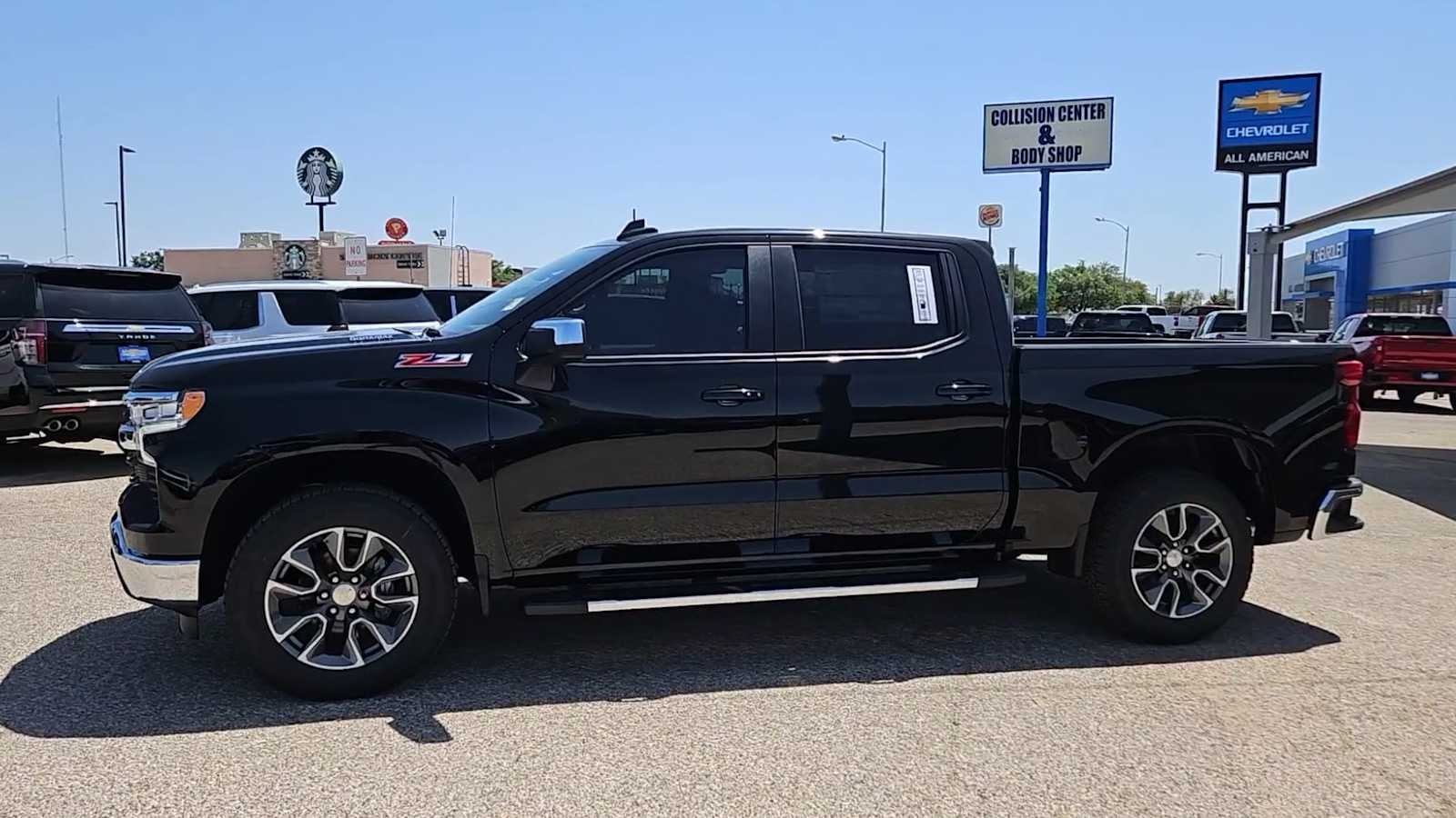 Thumbnail: 2025 Chevrolet Silverado 1500 - 4