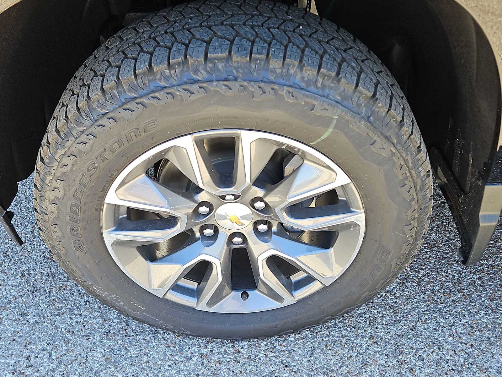 Thumbnail: 2026 Chevrolet Silverado 1500 - 12