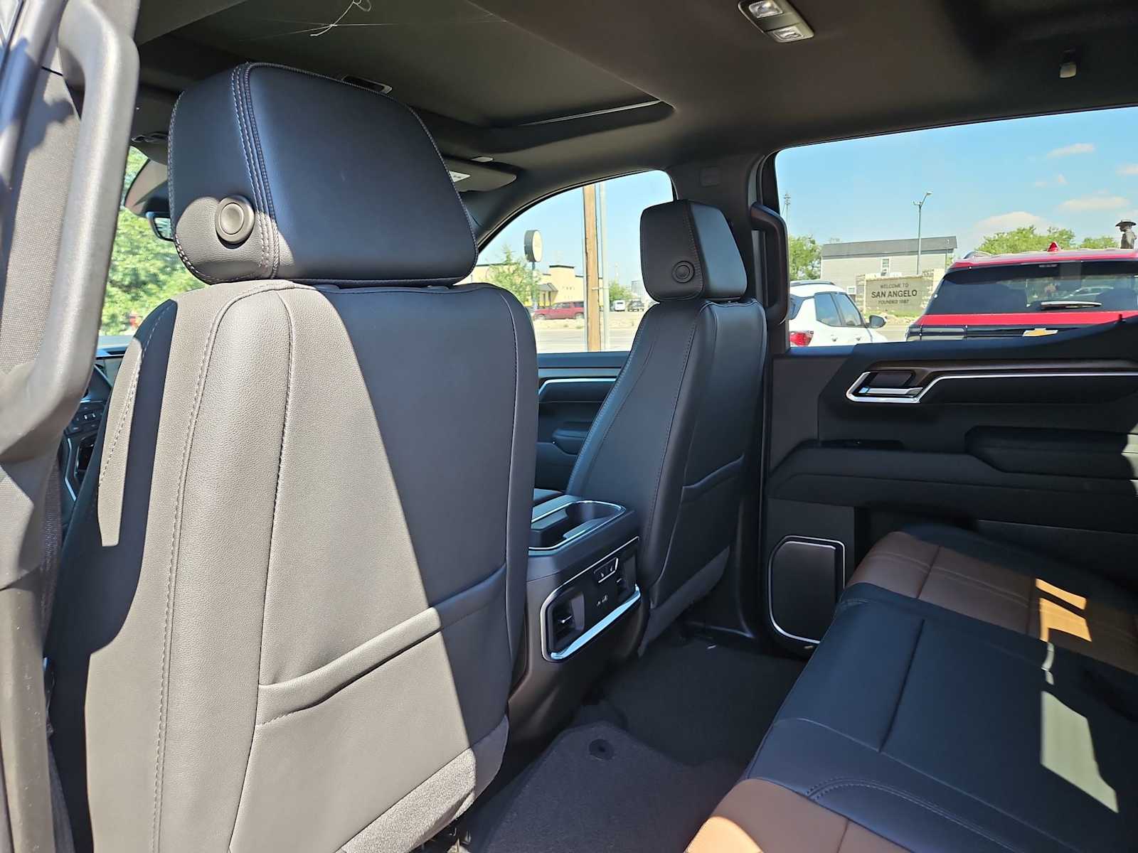 Thumbnail: 2026 Chevrolet Silverado 1500 - 14