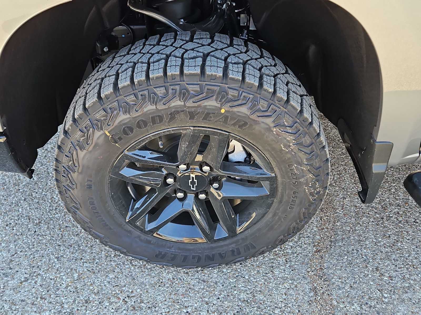 Thumbnail: 2026 Chevrolet Silverado 1500 - 12