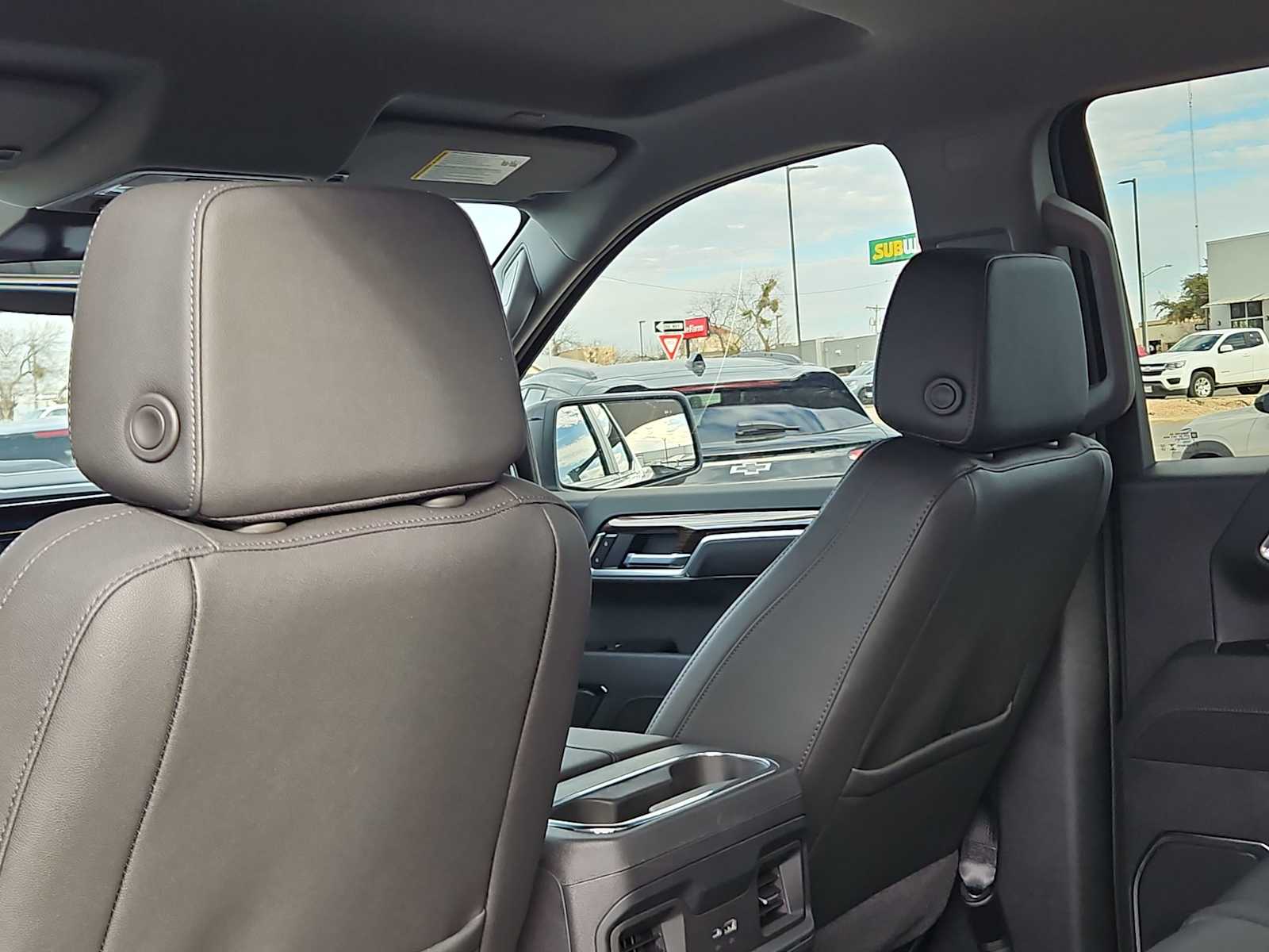 Thumbnail: 2026 Chevrolet Silverado 1500 - 23