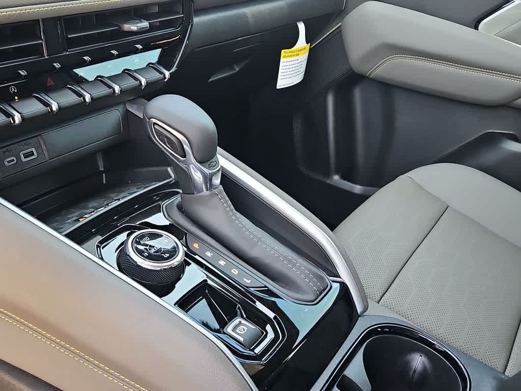 Thumbnail: 2026 Chevrolet Colorado - 20