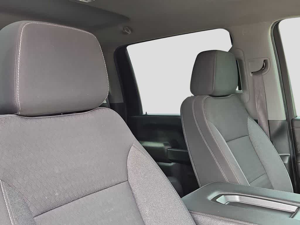 Thumbnail: 2022 Chevrolet Silverado 2500 - 17