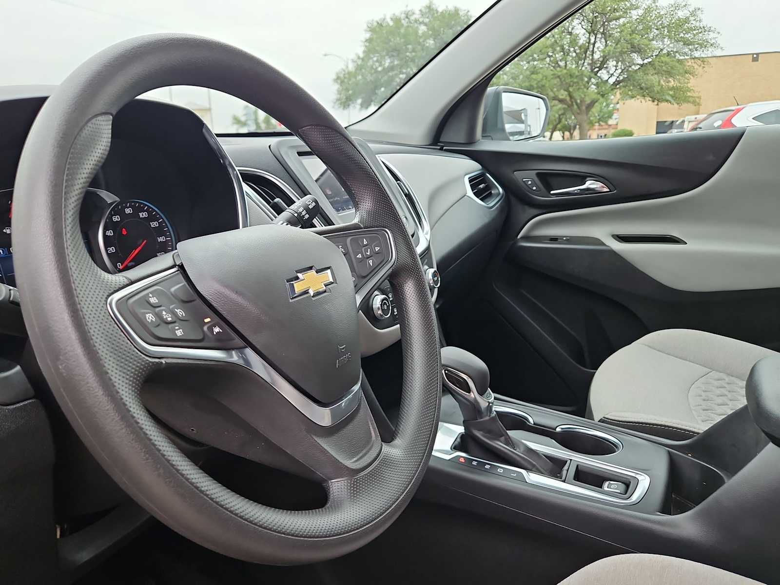 Thumbnail: 2024 Chevrolet Equinox - 10