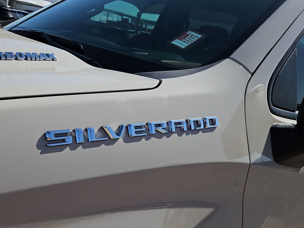 Thumbnail: 2026 Chevrolet Silverado 1500 - 11