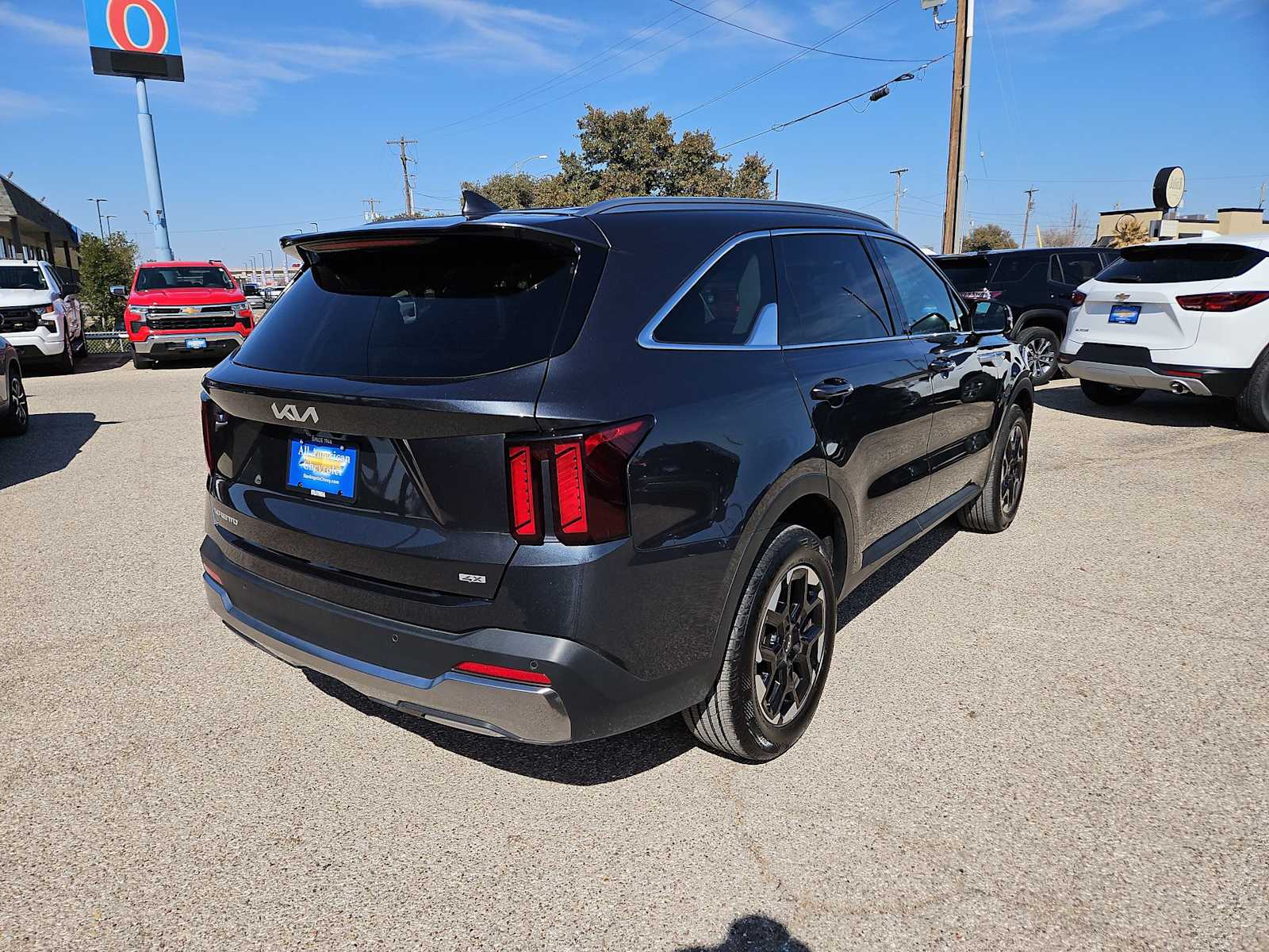 Thumbnail: 2024 Kia Sorento - 8