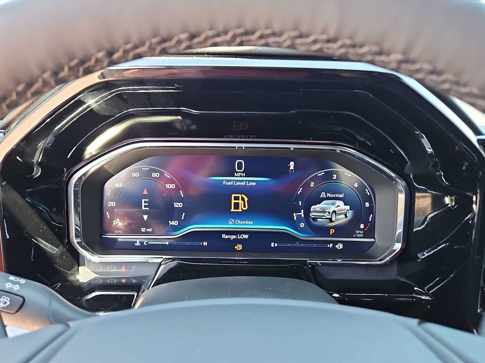 Thumbnail: 2025 Chevrolet Silverado 1500 - 26