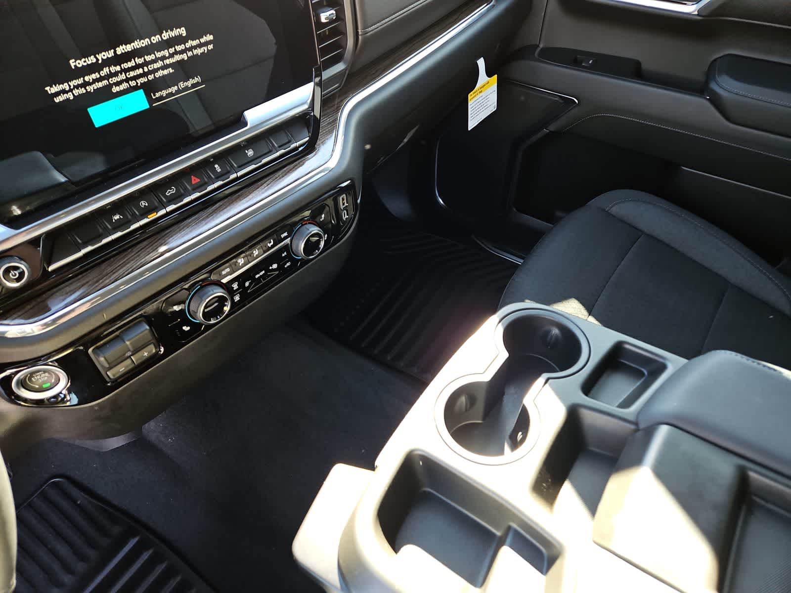 Thumbnail: 2023 Chevrolet Silverado 1500 - 24