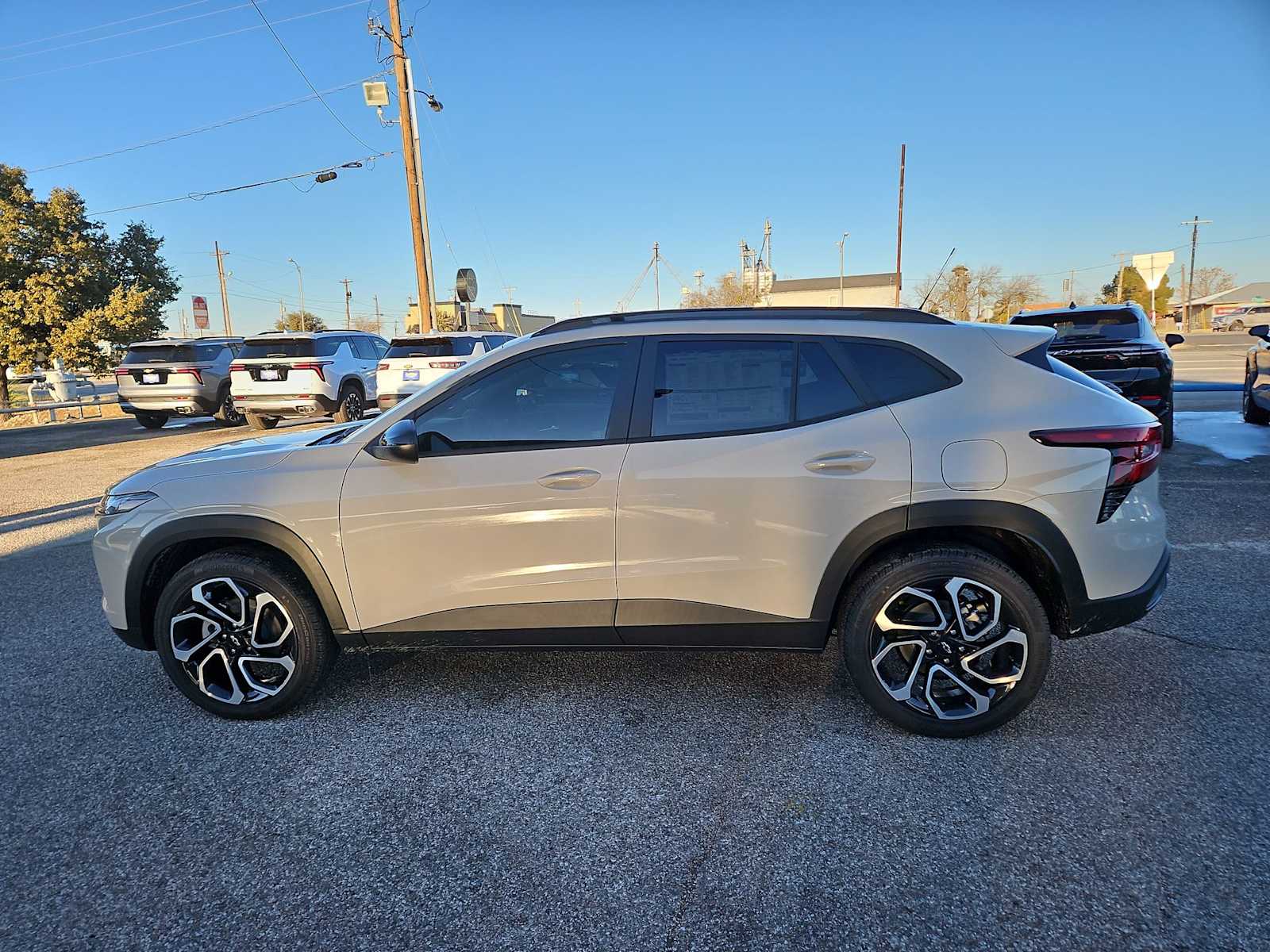 Thumbnail: 2026 Chevrolet Trax - 5