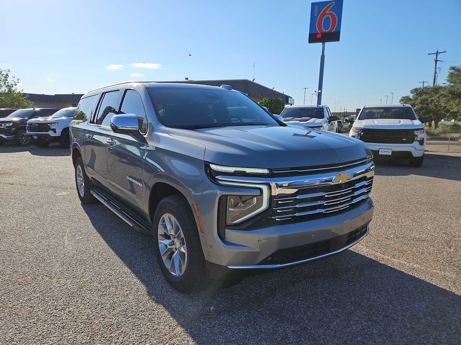 Thumbnail: 2026 Chevrolet Suburban - 2