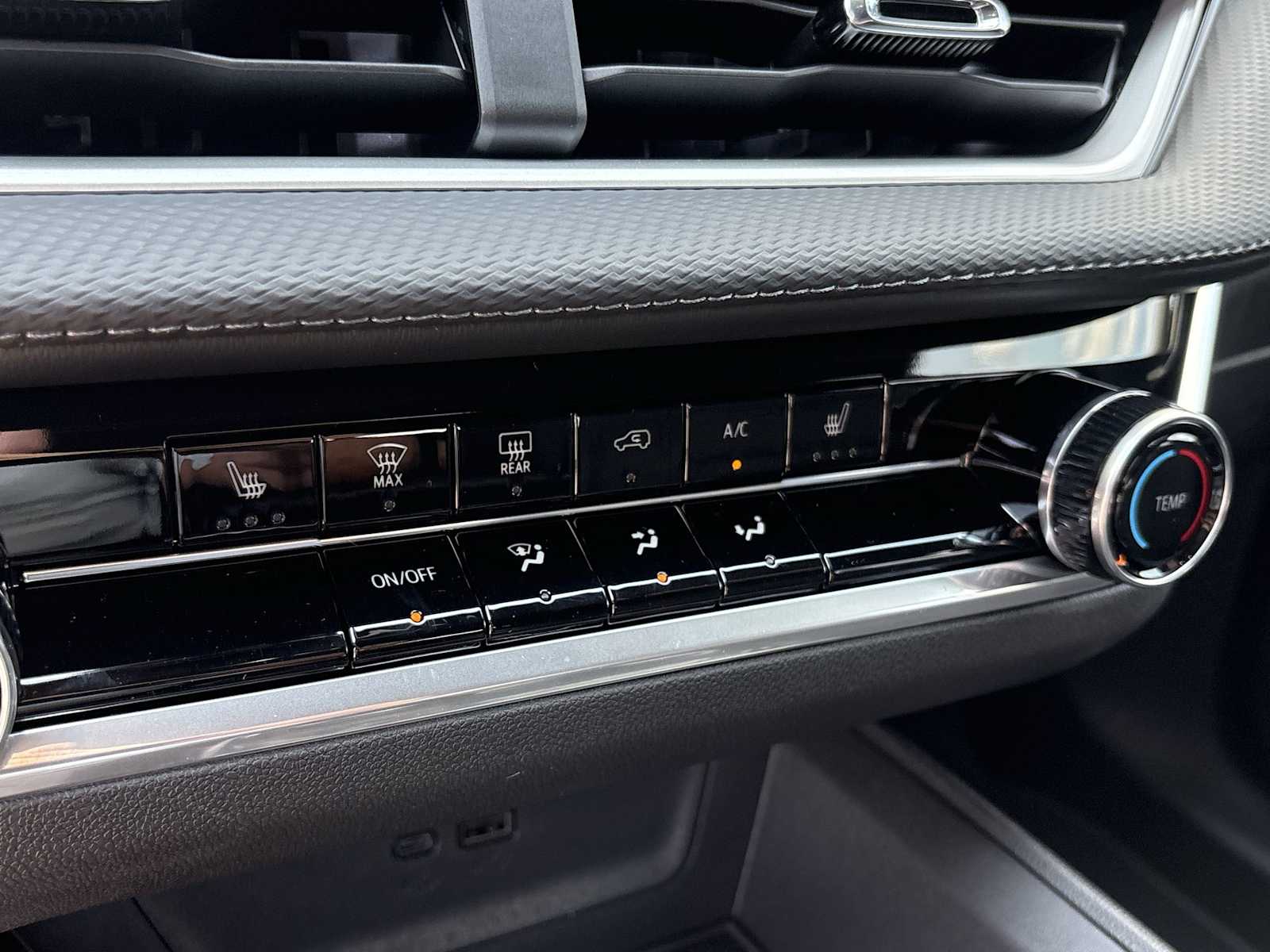 Thumbnail: 2026 Chevrolet Equinox - 22