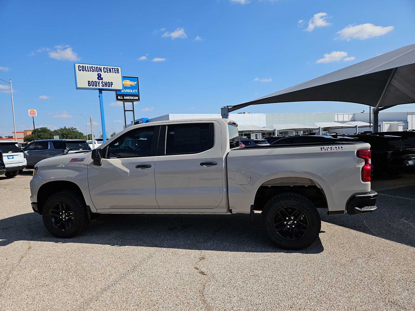 Thumbnail: 2026 Chevrolet Silverado 1500 - 5
