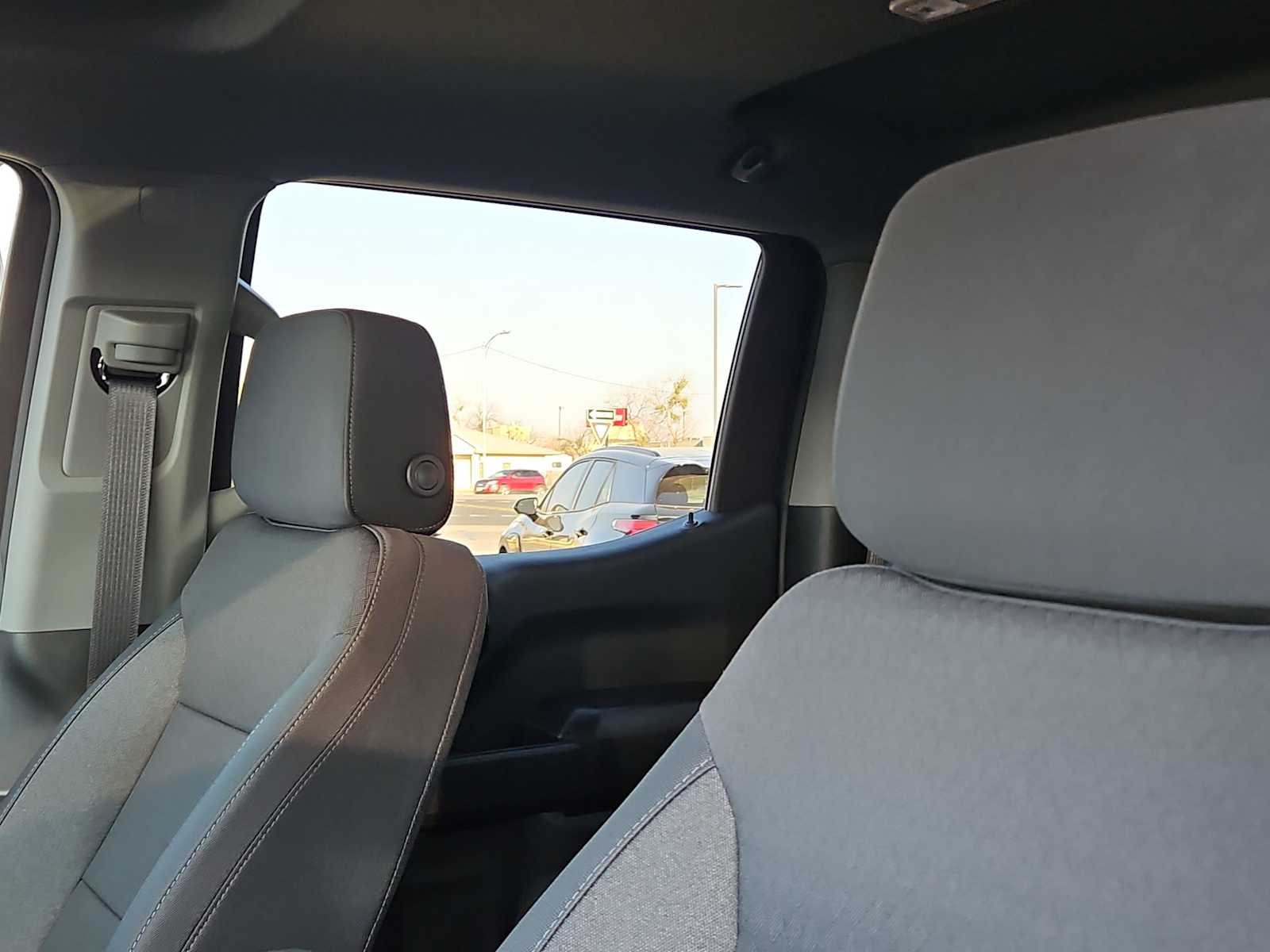 Thumbnail: 2026 Chevrolet Silverado 1500 - 15