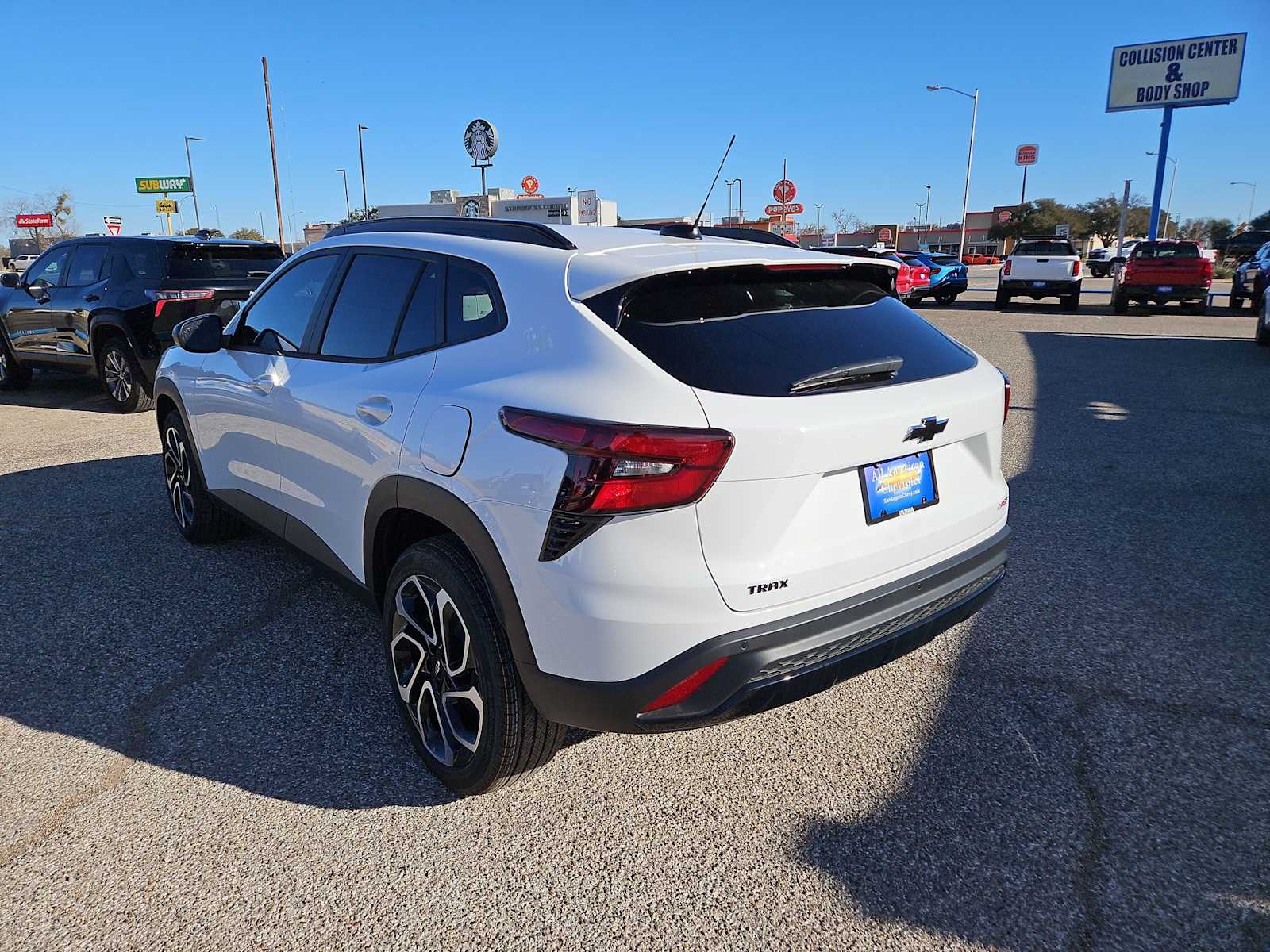 Thumbnail: 2026 Chevrolet Trax - 6