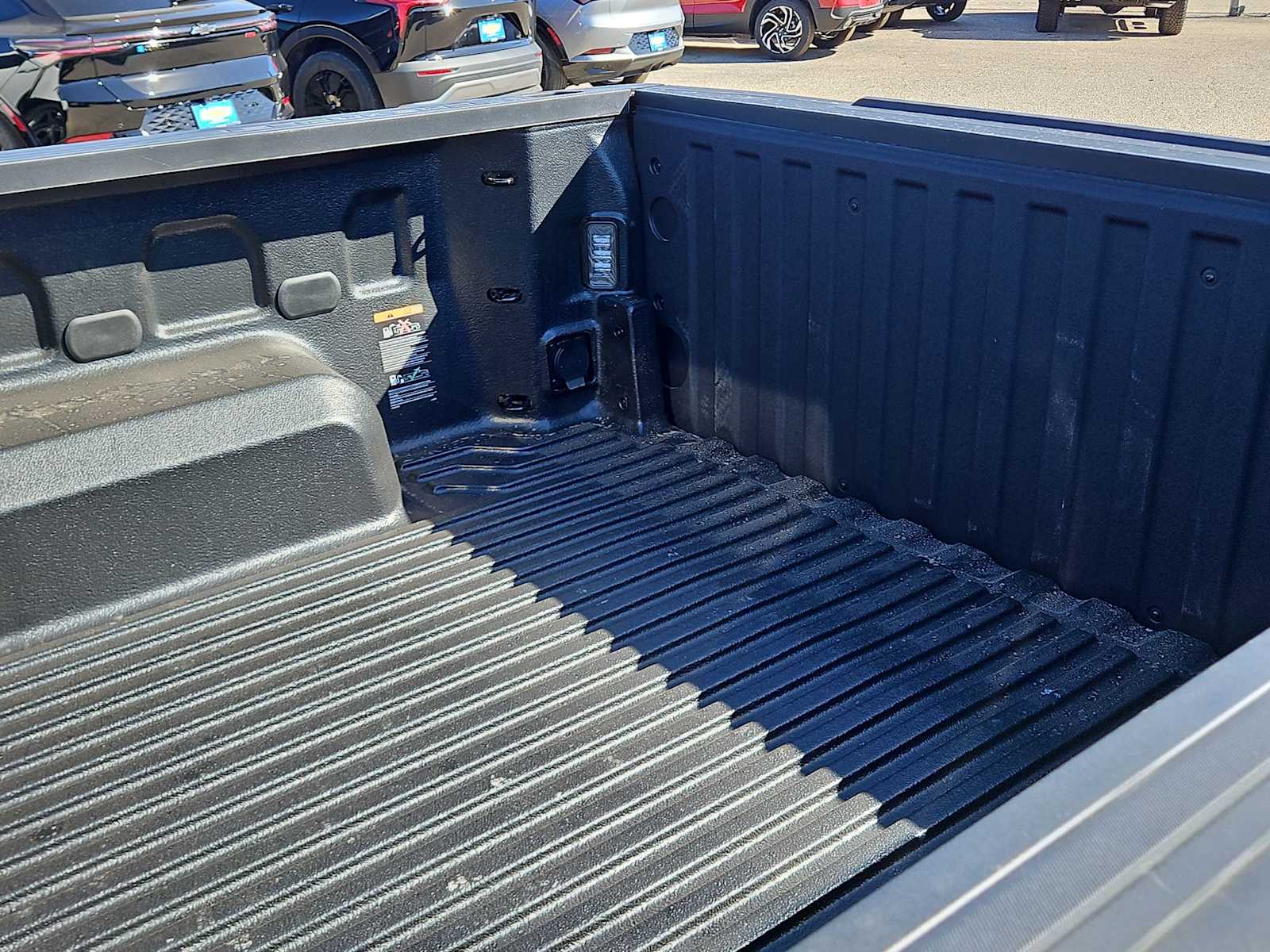 Thumbnail: 2026 Chevrolet Silverado 1500 - 23