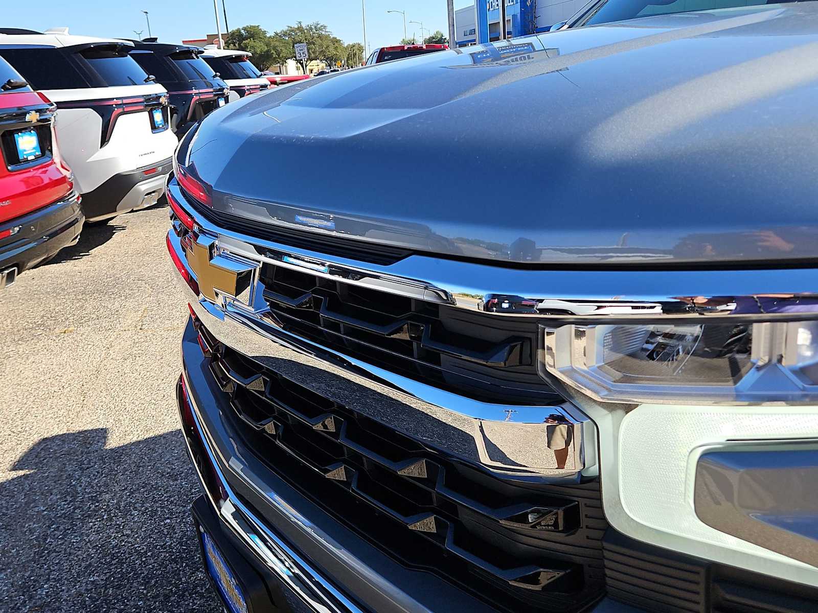 Thumbnail: 2026 Chevrolet Silverado 1500 - 13