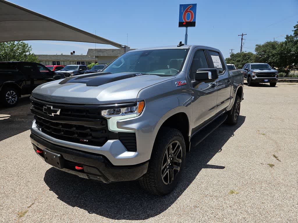Thumbnail: 2026 Chevrolet Silverado 1500 - 4
