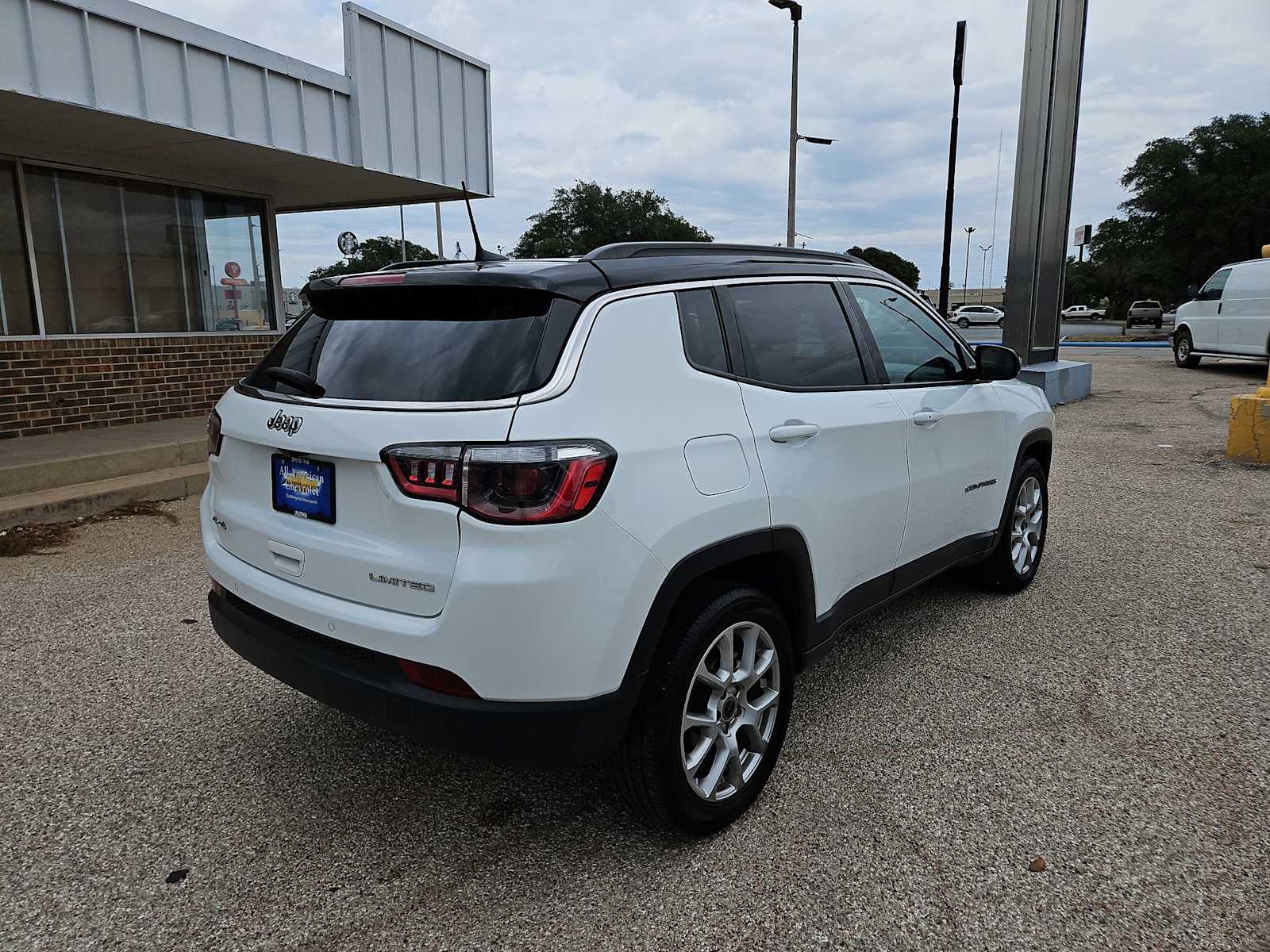 Thumbnail: 2025 Jeep Compass - 8