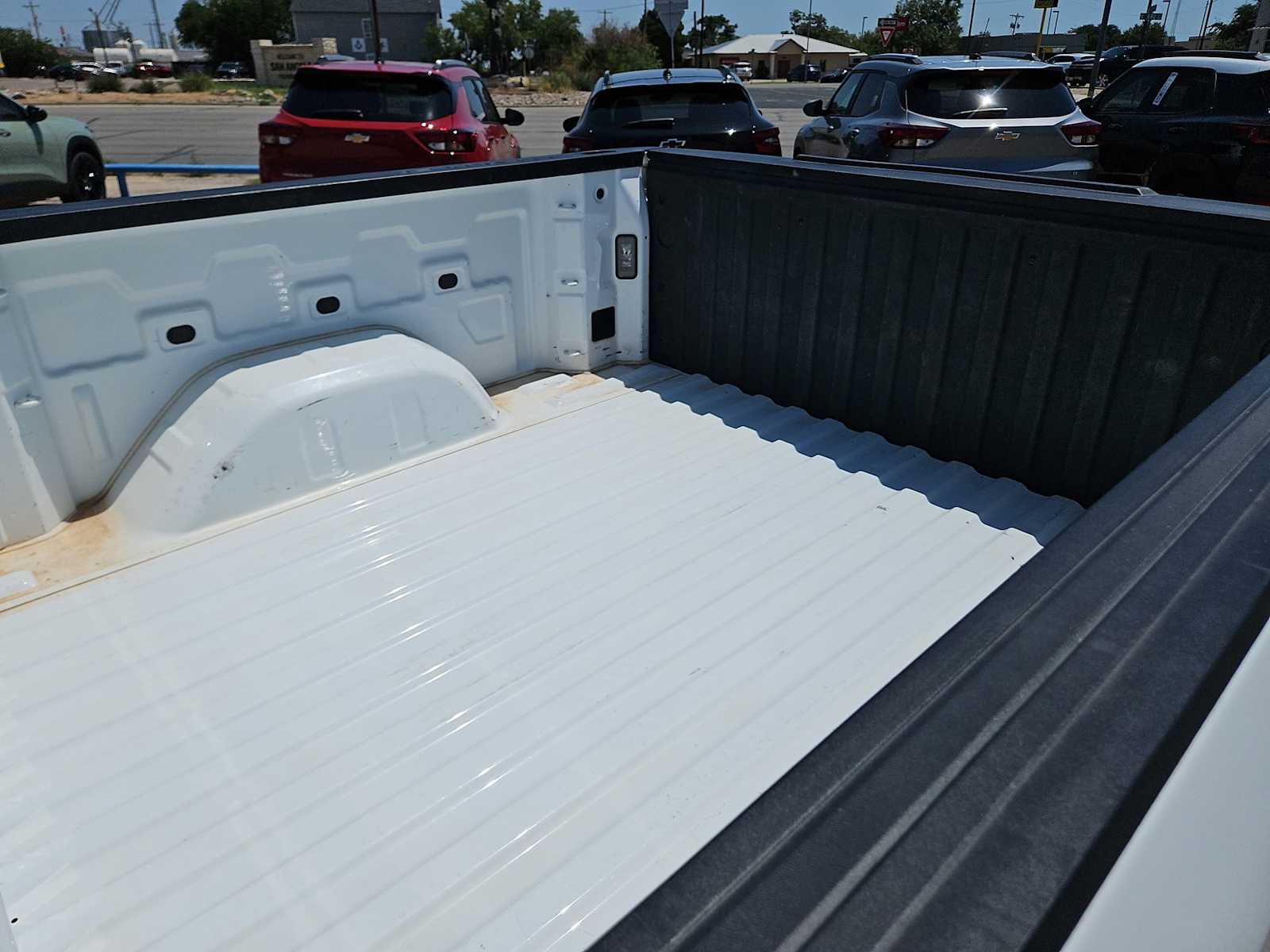 Thumbnail: 2021 Chevrolet Silverado 1500 - 19